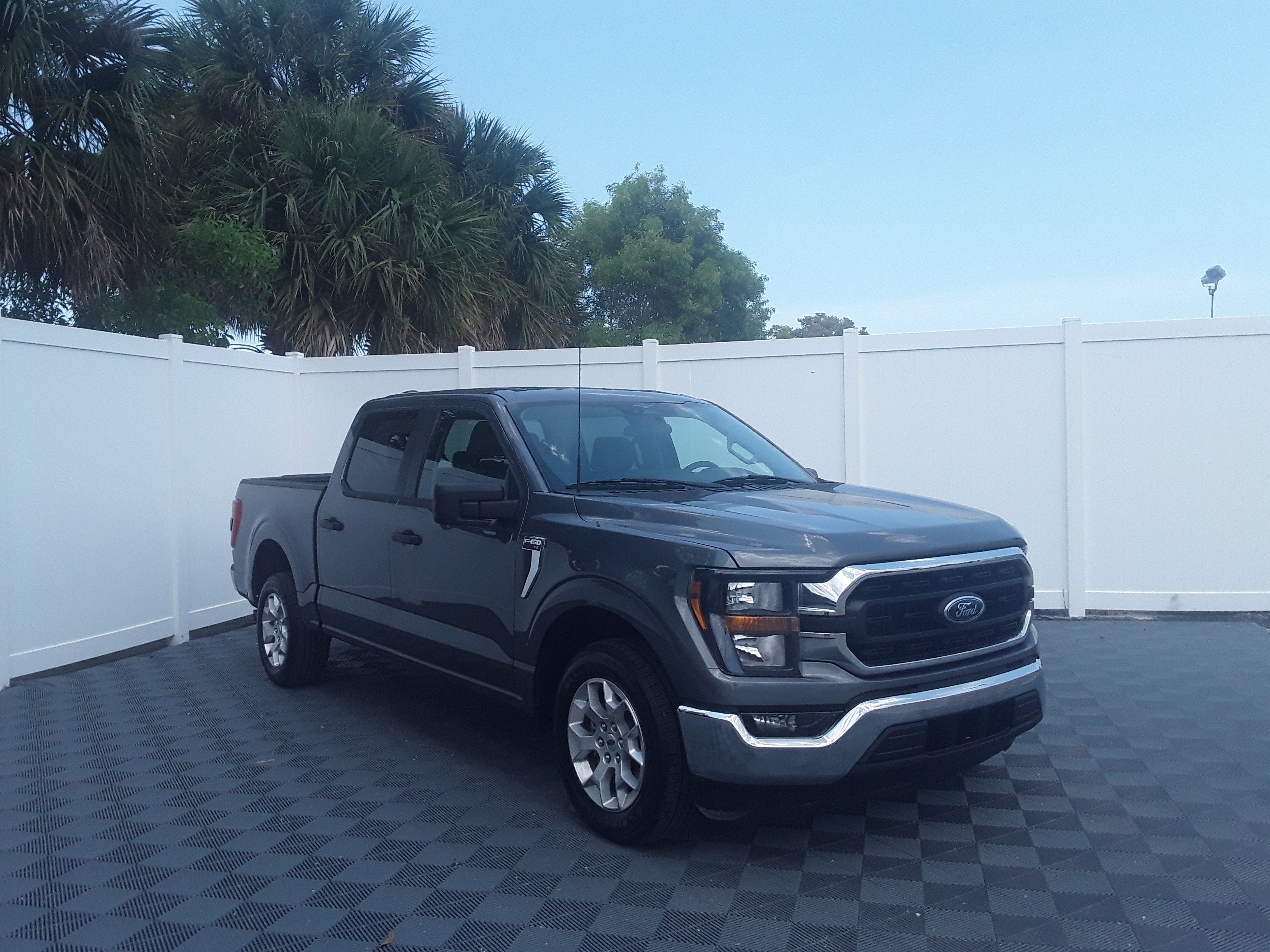 2023 Ford F-150 XLT 2WD SuperCrew 5.5' Box