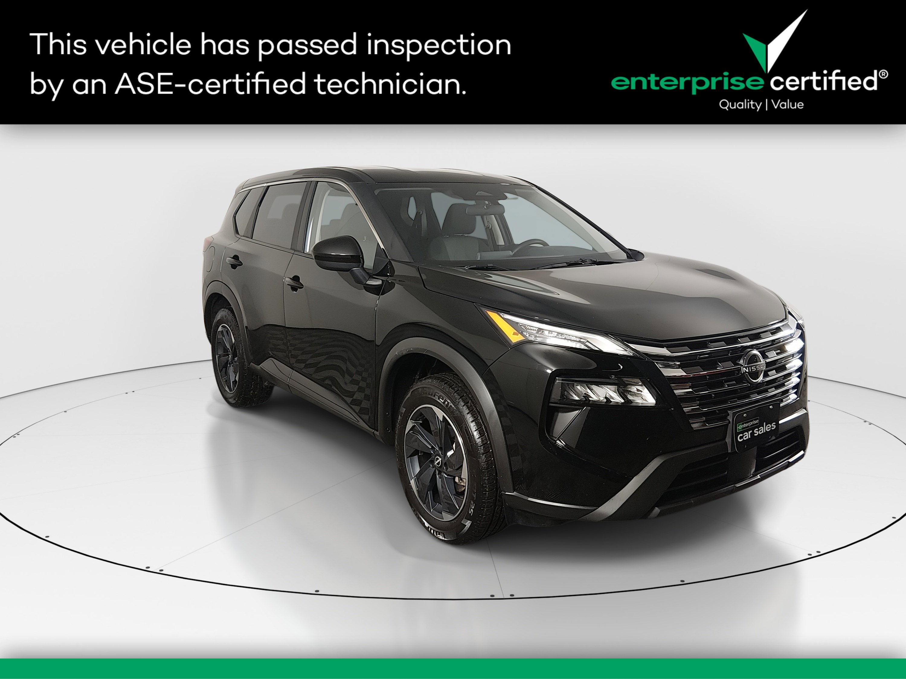 2025 Nissan Rogue SV's photo