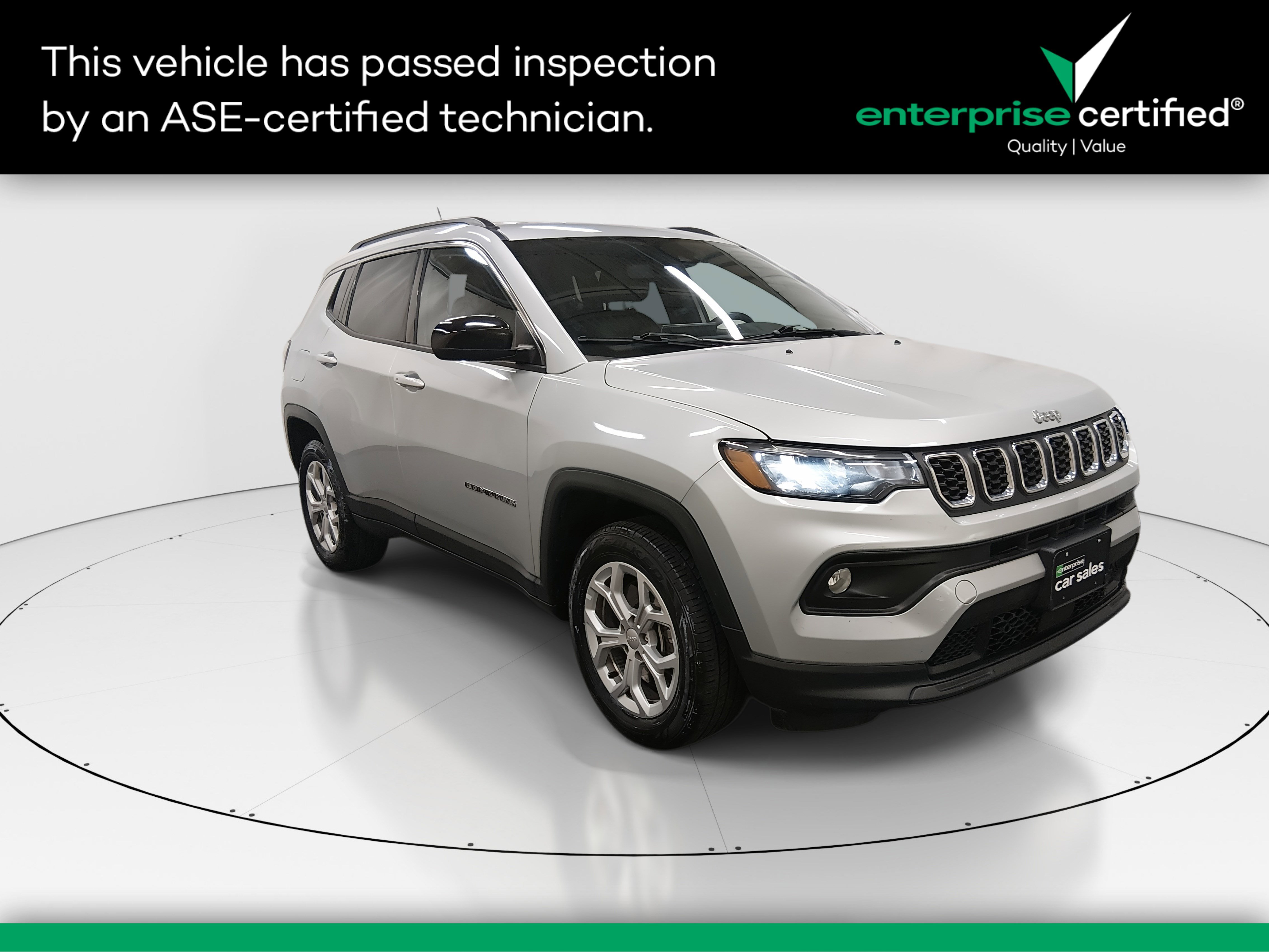 2024 Jeep Compass Latitude's photo
