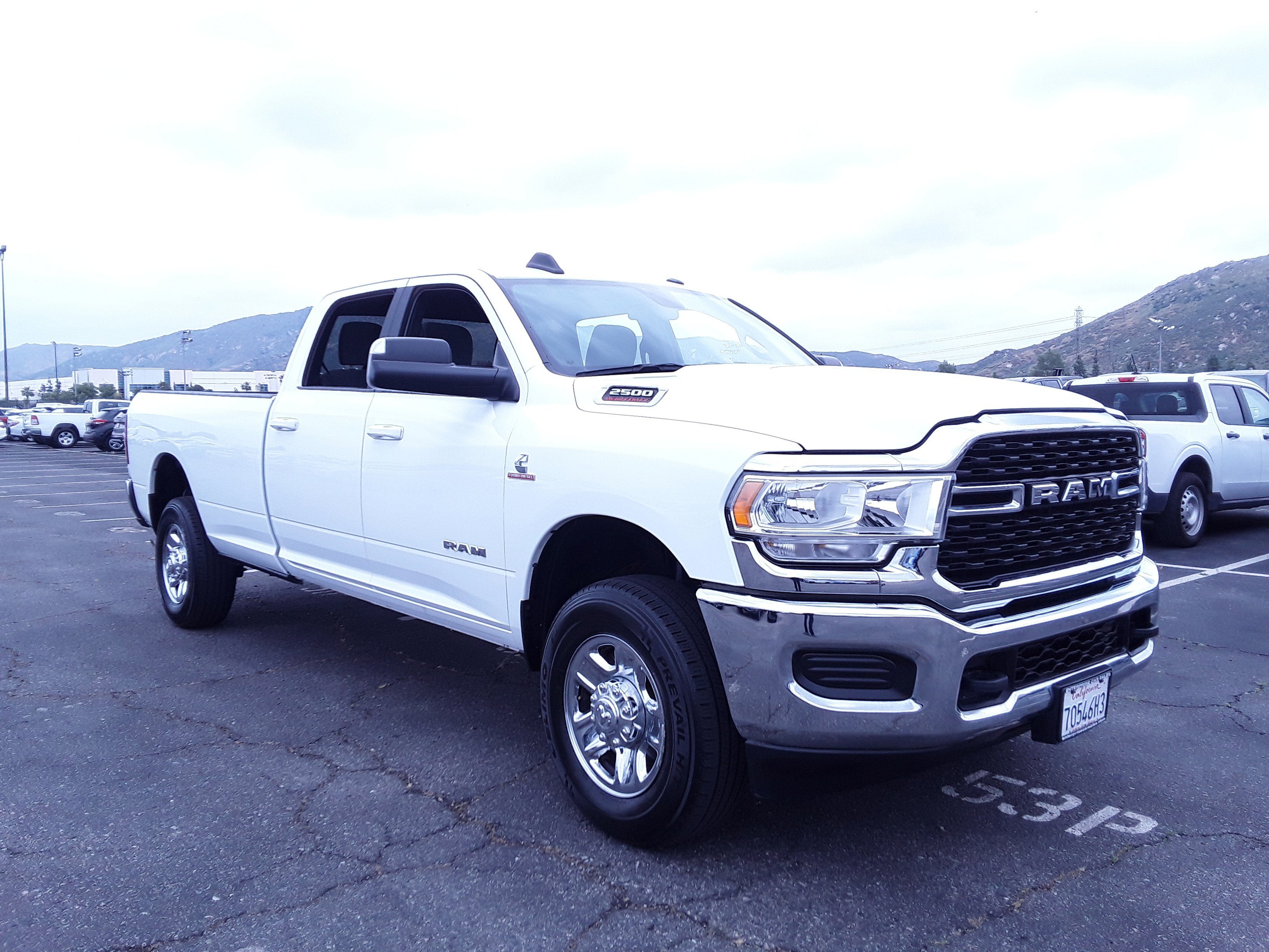 2022 Ram 2500 Big Horn 4x4 Crew Cab 8' Box