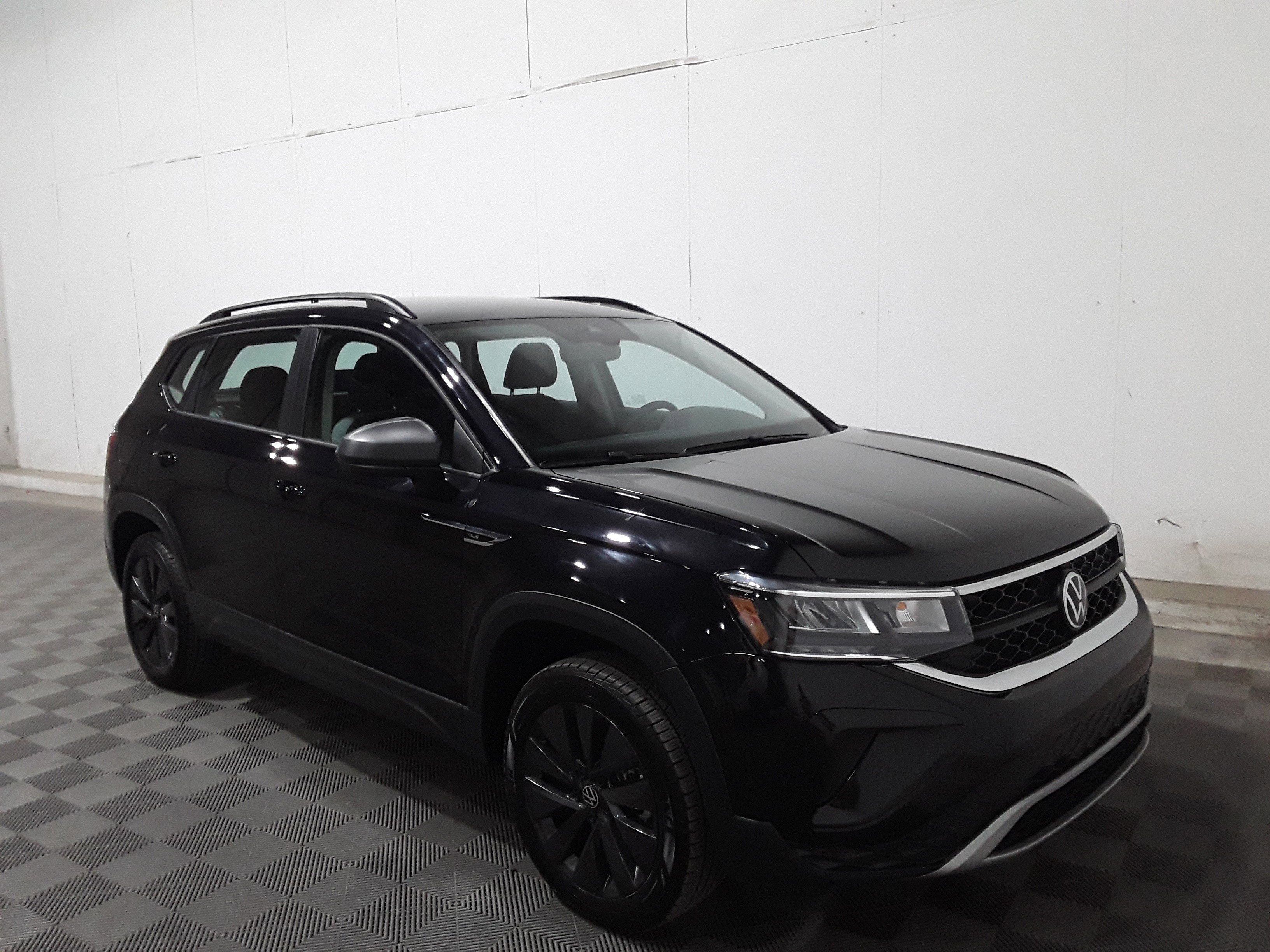 2024 Volkswagen Taos S FWD