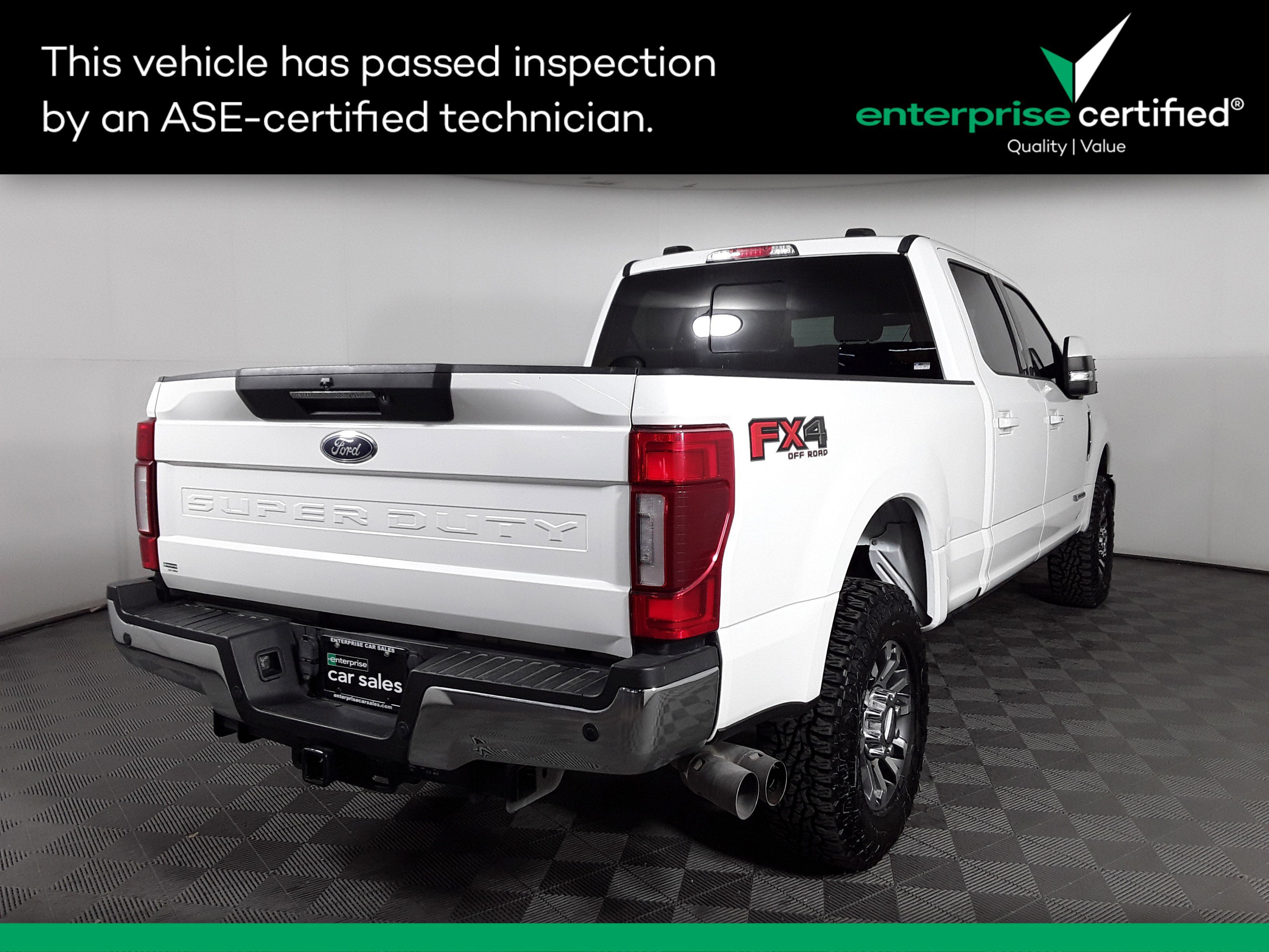 2022 Ford Super Duty F-250 SRW LARIAT 4WD Crew Cab 6.75' Box