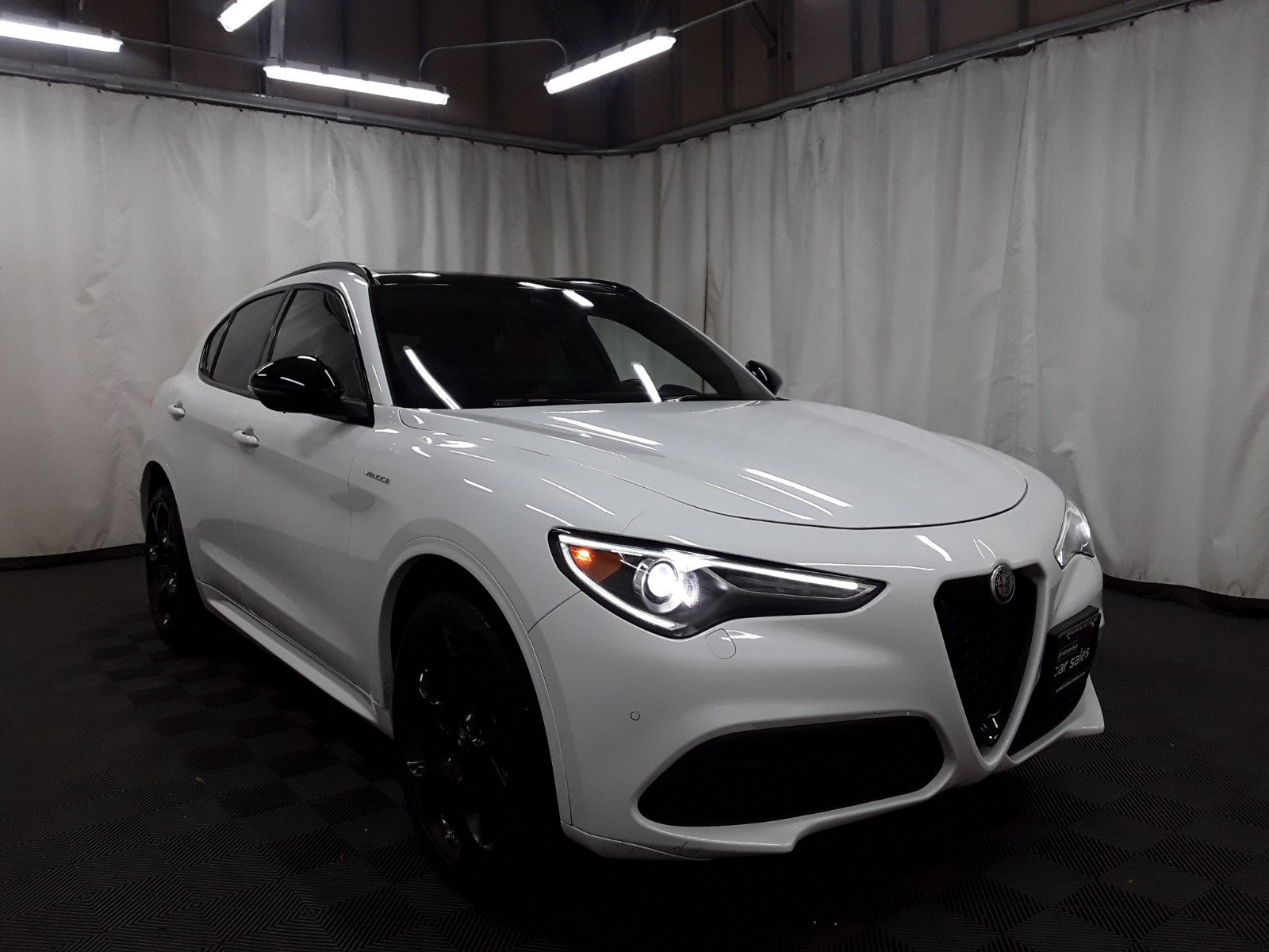 2022 Alfa Romeo Stelvio Ti AWD