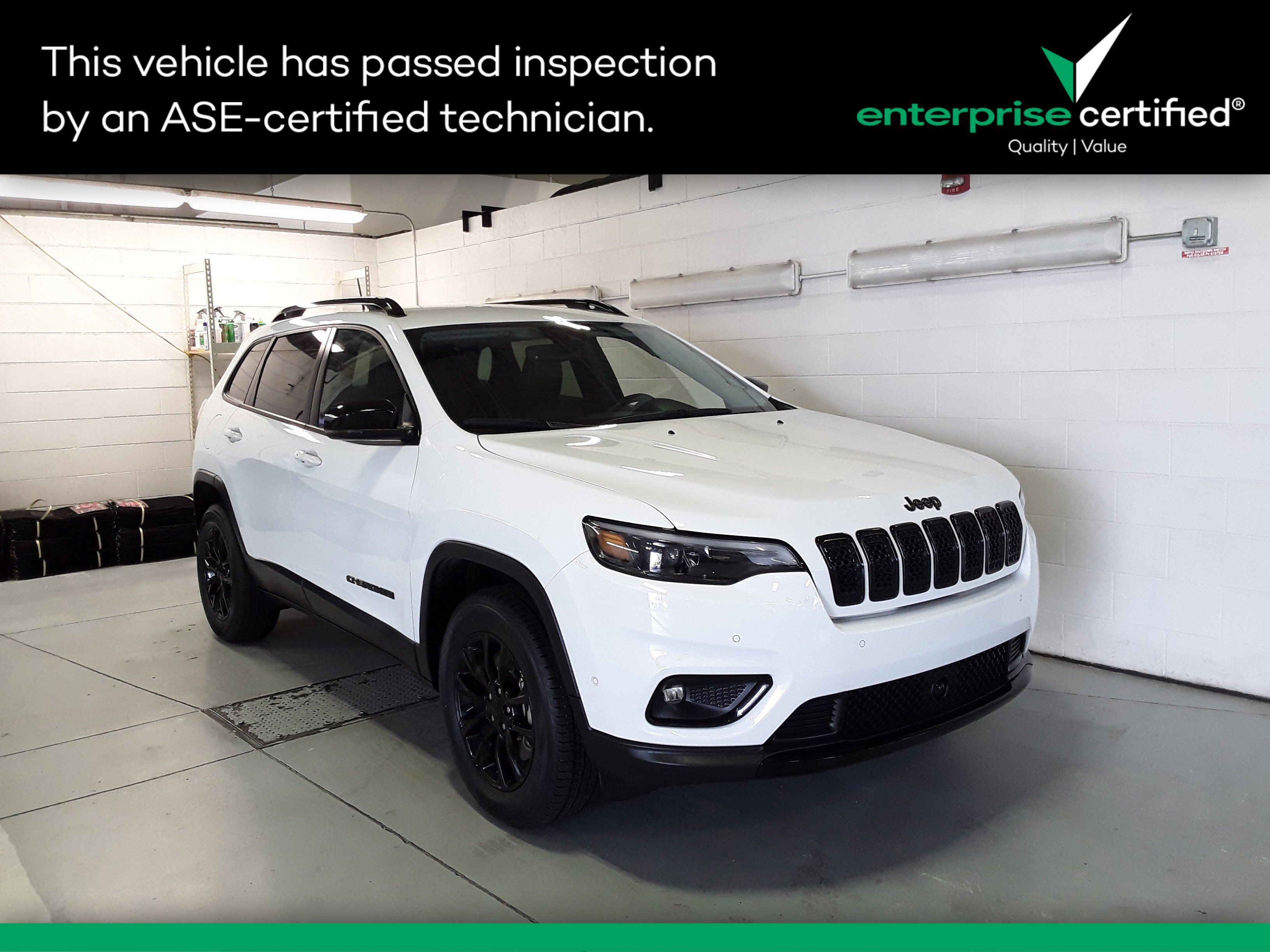 Used 2023 Jeep Cherokee Altitude Lux 4x4