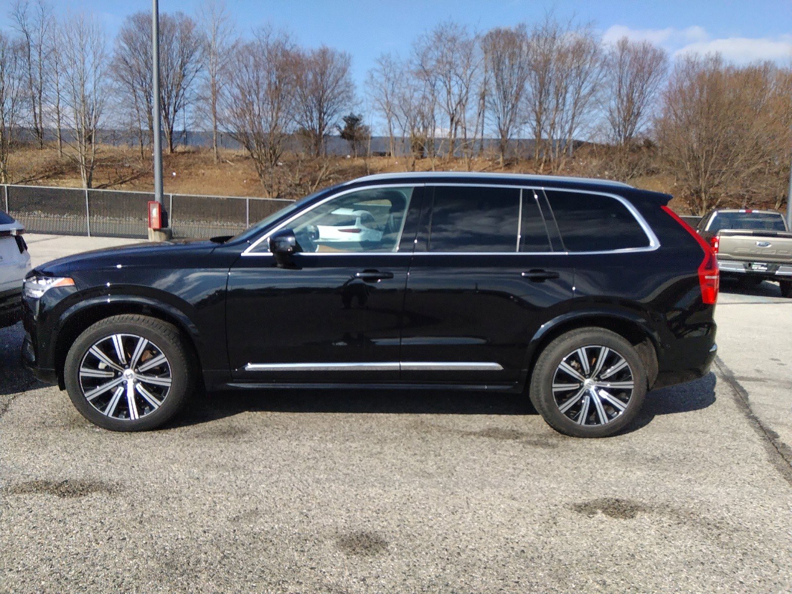 2023 Volvo XC90 B6 AWD Plus 7P