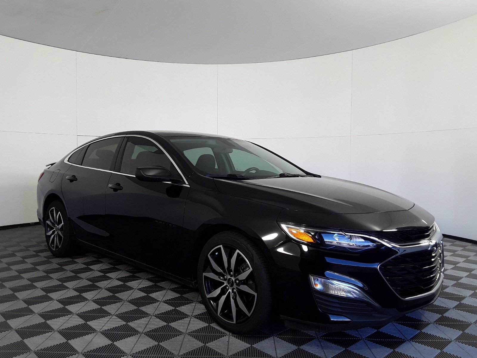 2022 Chevrolet Malibu 4dr Sdn RS