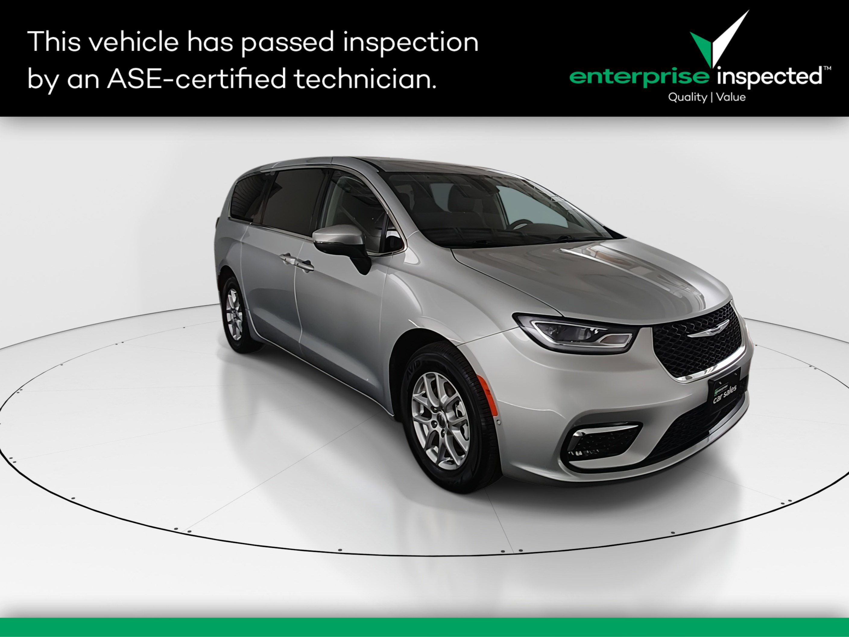 Used 2023 Chrysler Pacifica Touring L FWD