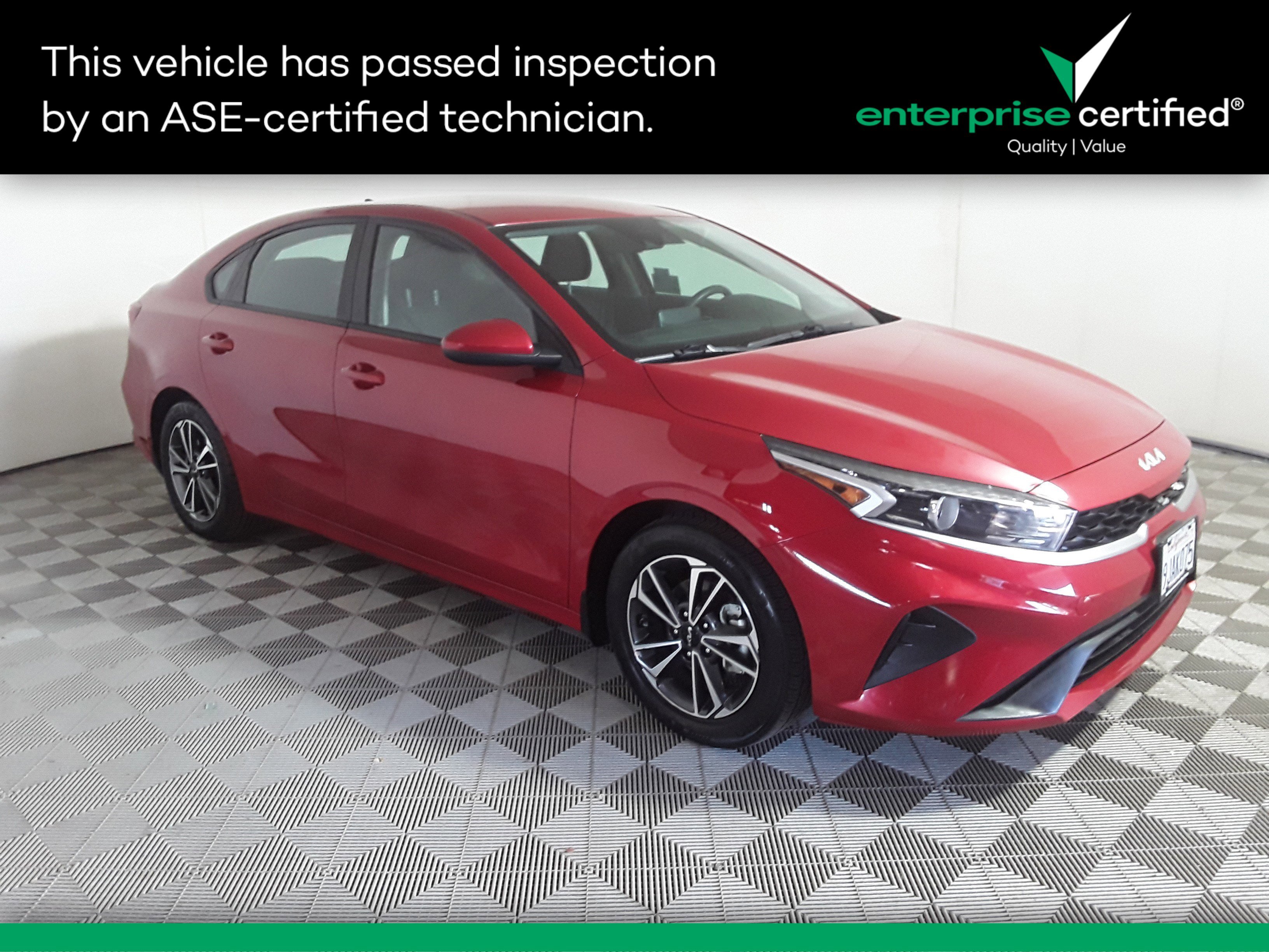 2023 Kia Forte LXS's photo