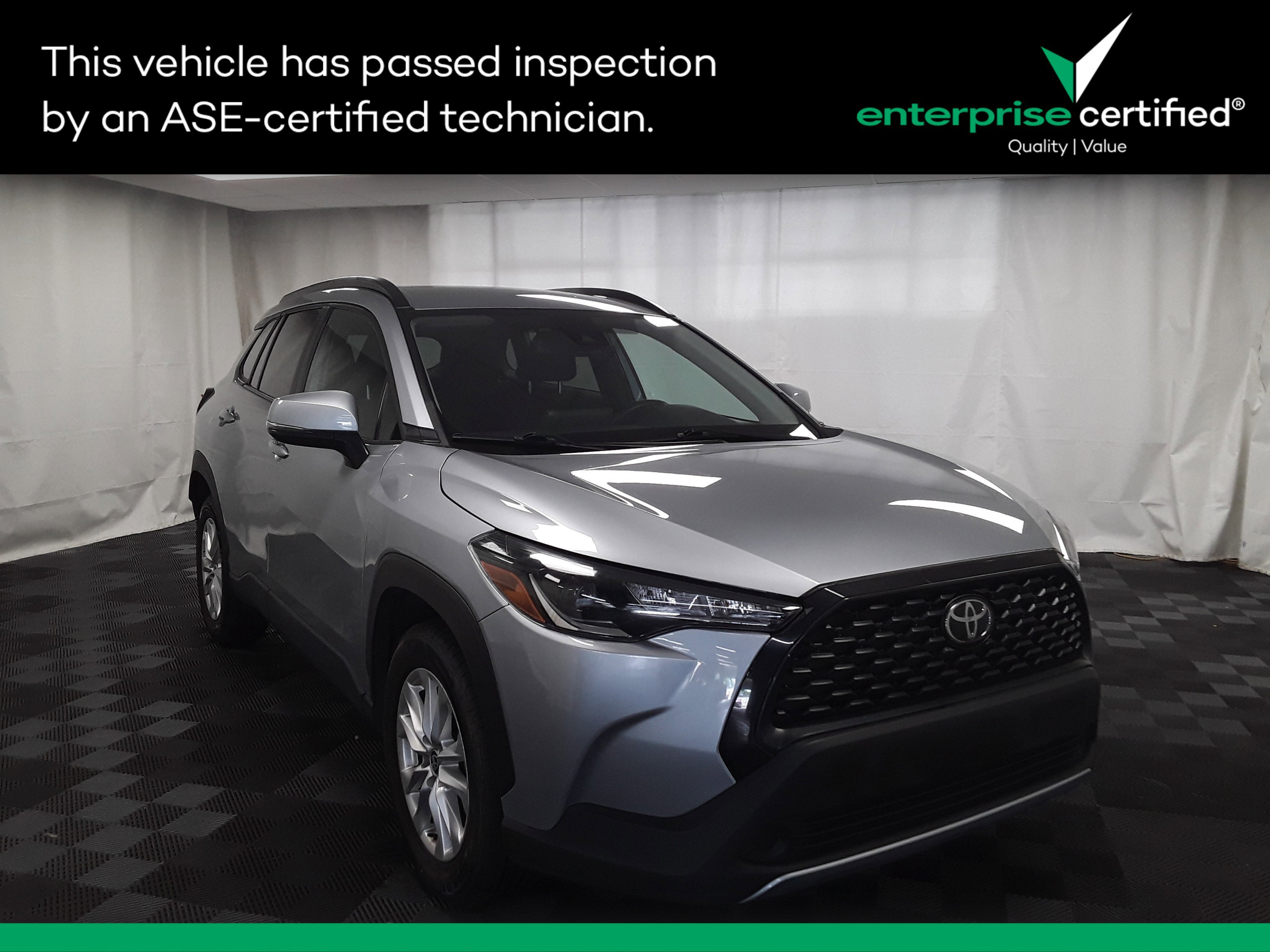 Used 2022 Toyota Corolla Cross LE 4WD