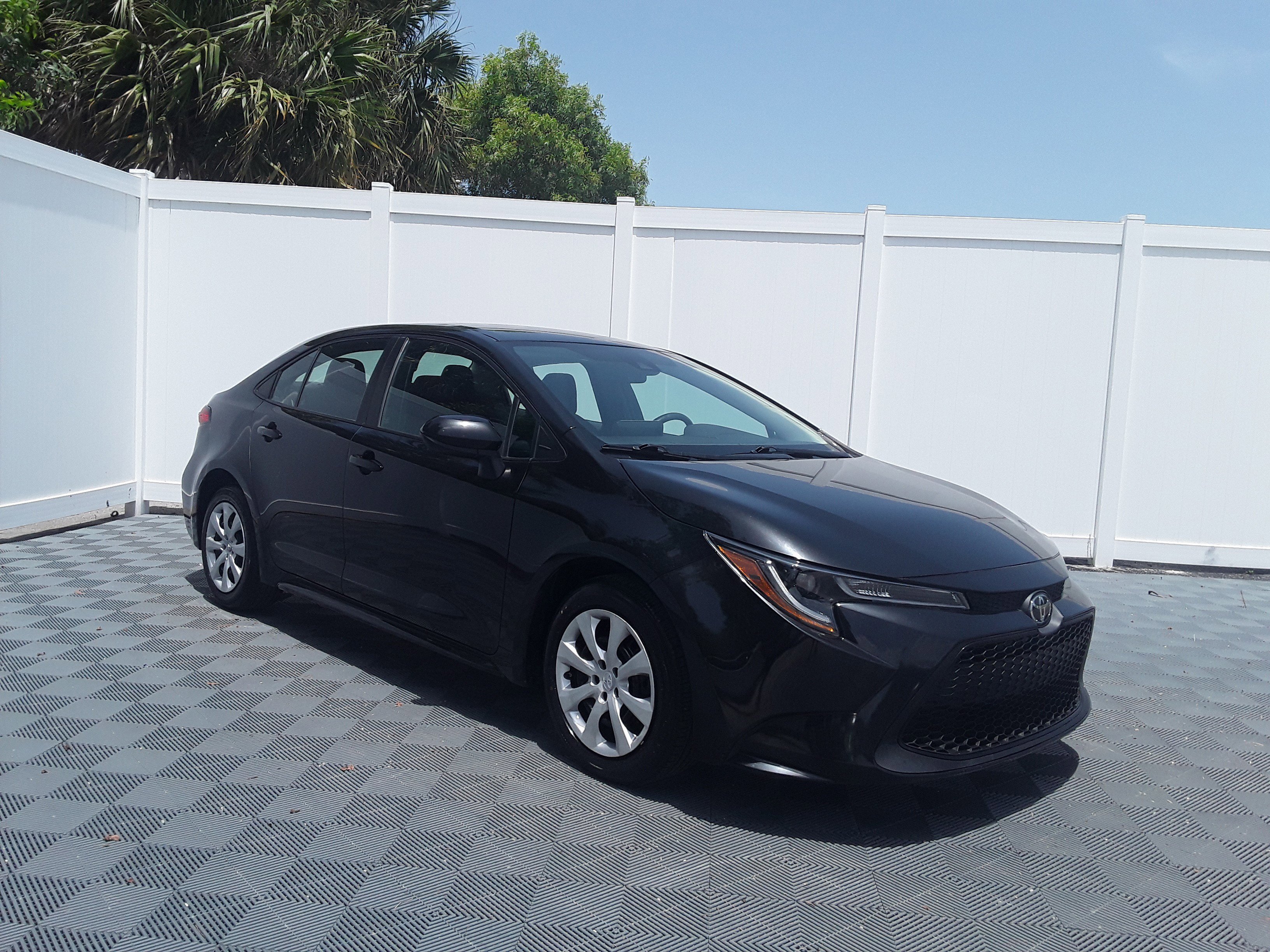 2022 Toyota Corolla LE CVT