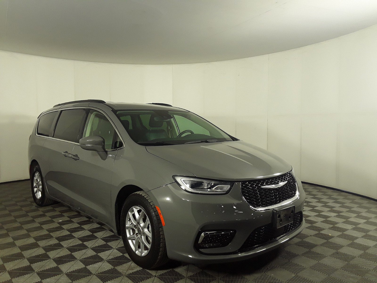 2022 Chrysler Pacifica Touring L FWD