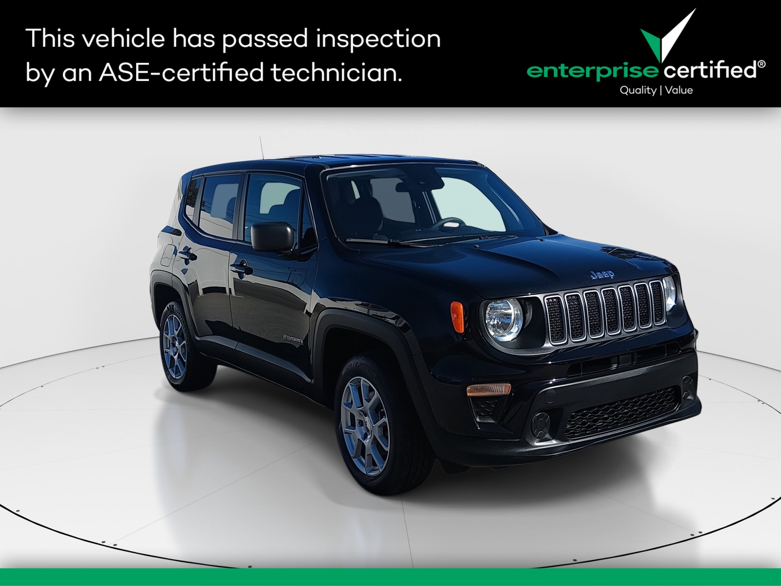 2023 Jeep Renegade Latitude's photo