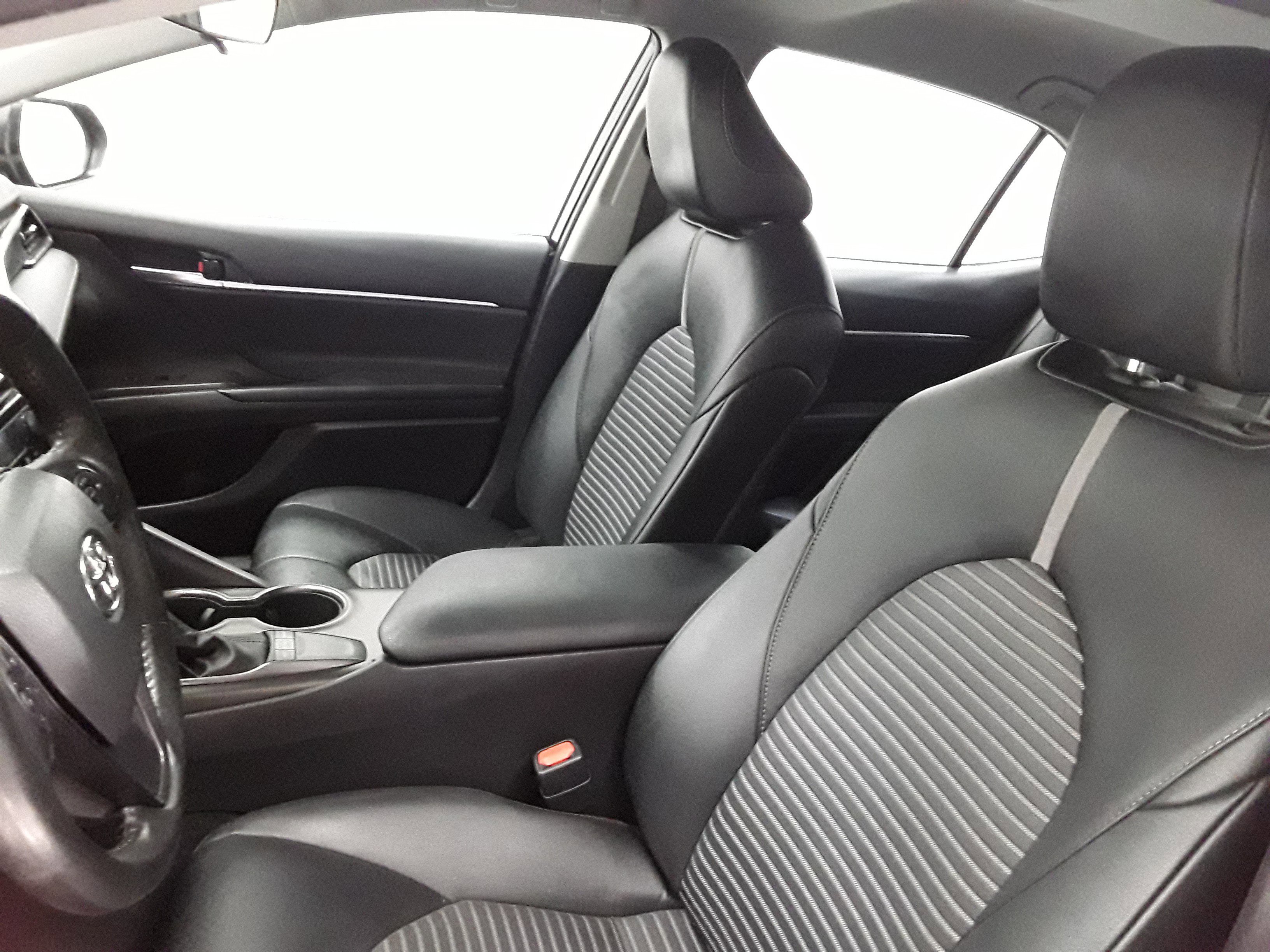 Image 8 of Used 2023 Toyota Camry SE Auto