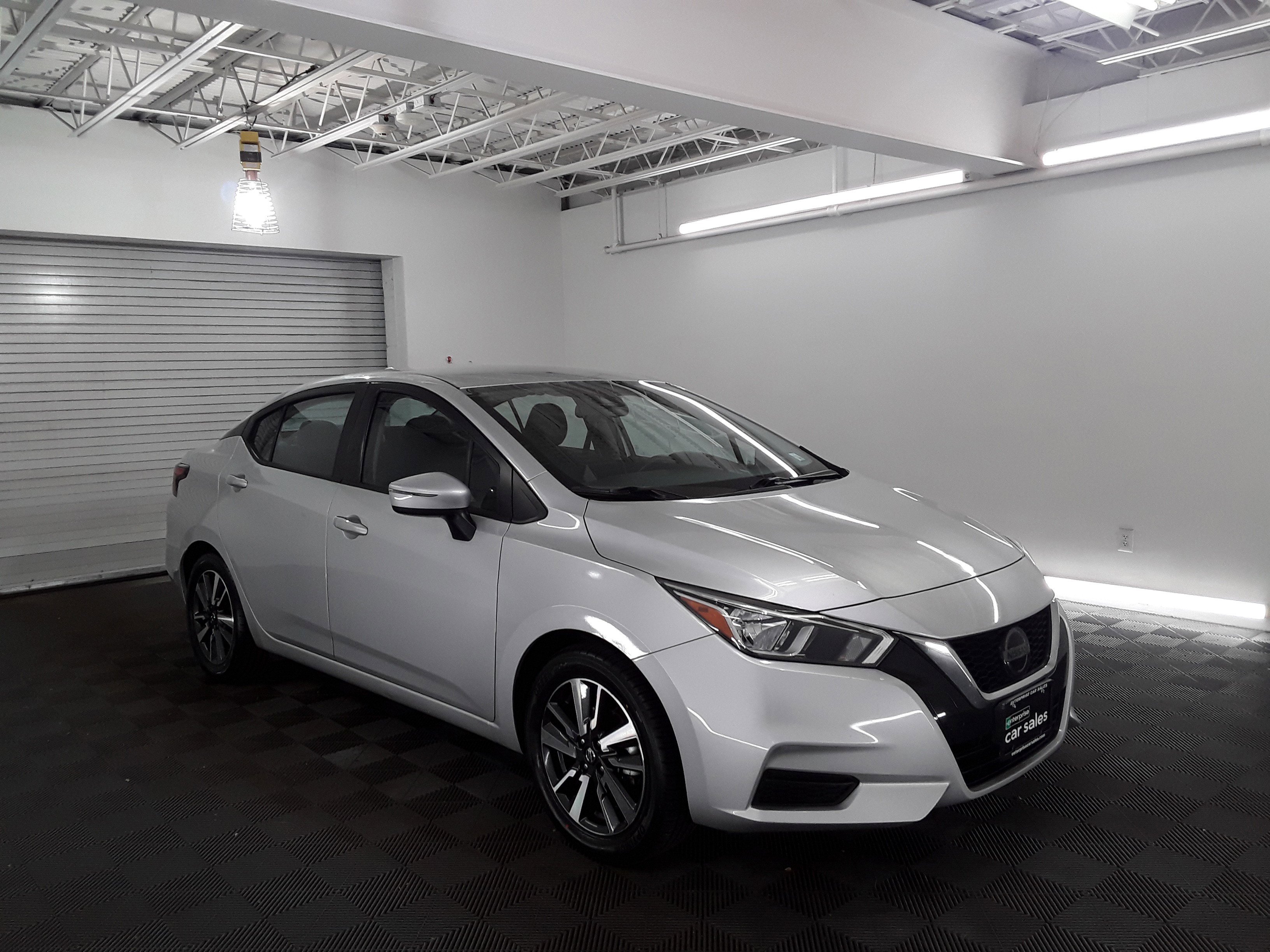 2021 Nissan Versa SV CVT