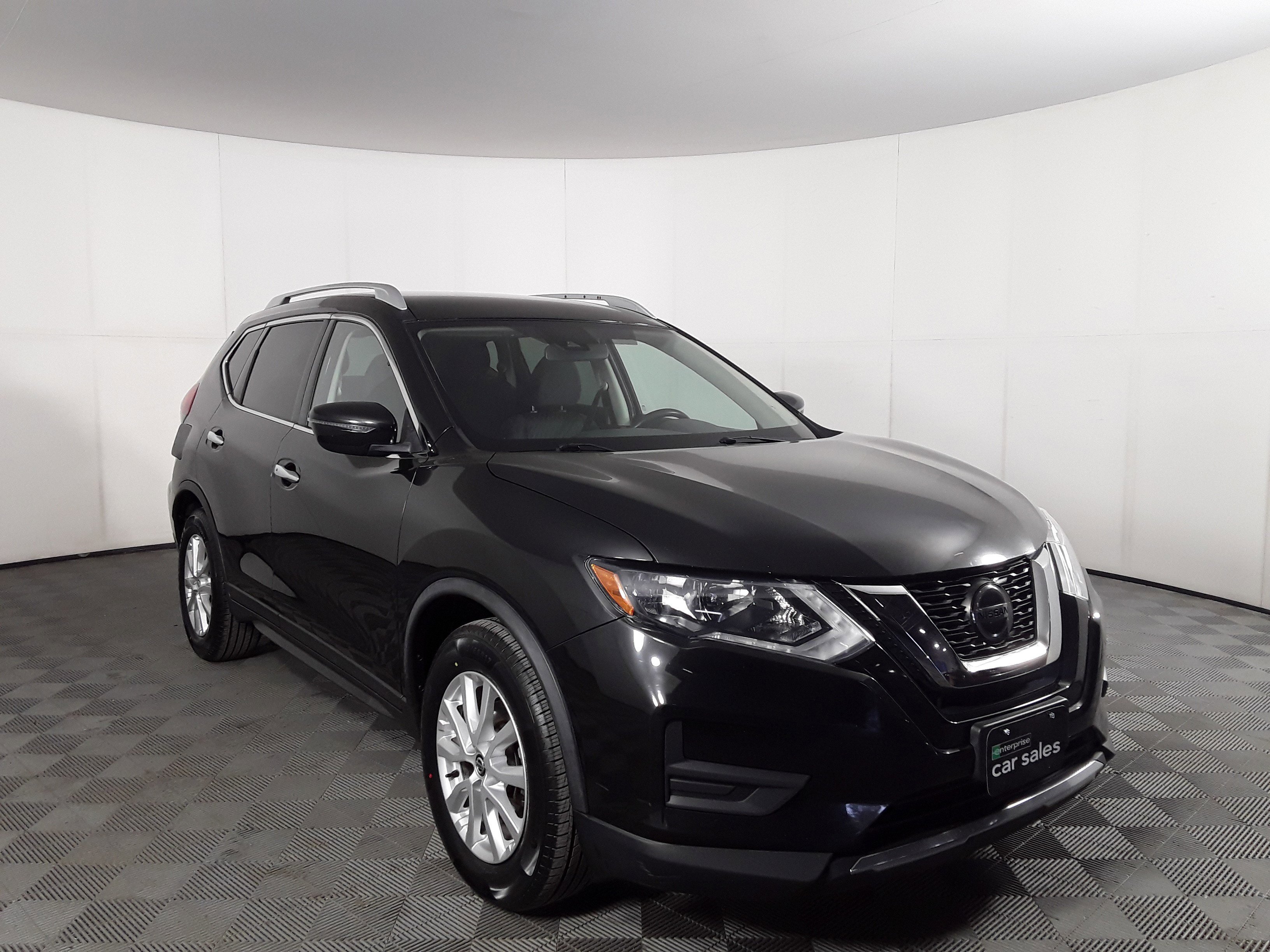 2019 Nissan Rogue FWD SV