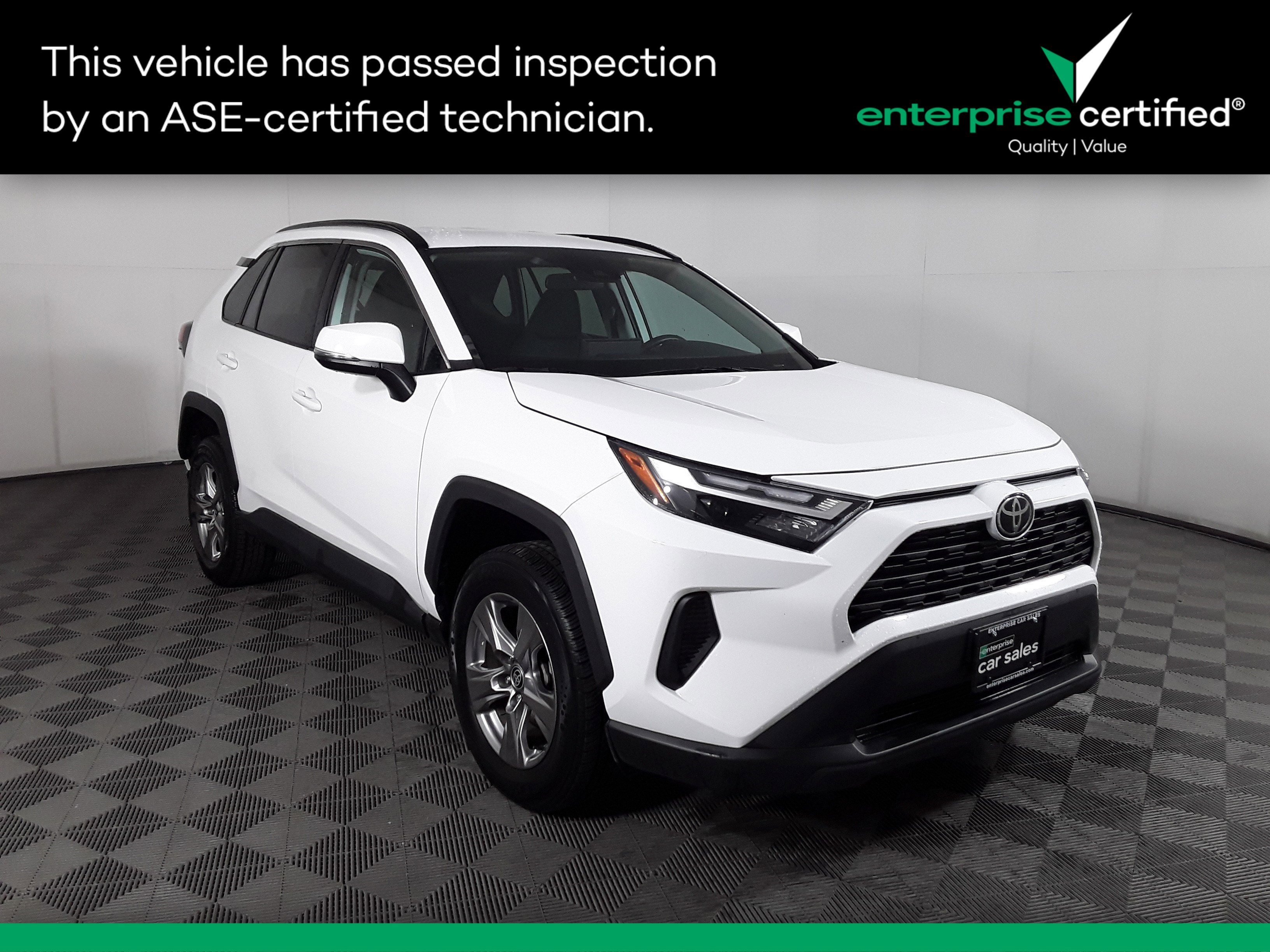 2022 Toyota RAV4 XLE FWD