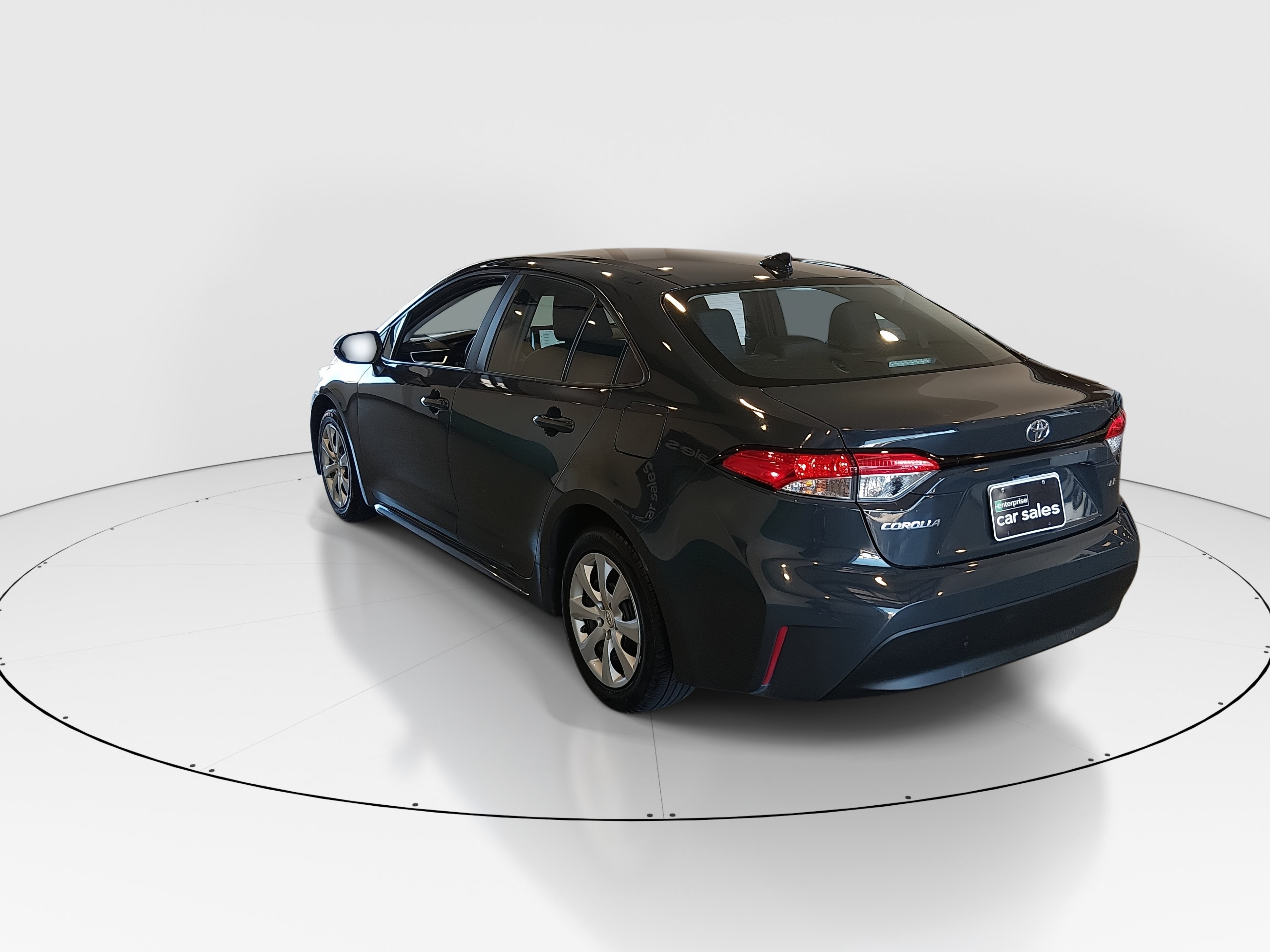 2024 Toyota Corolla LE - Photo 5