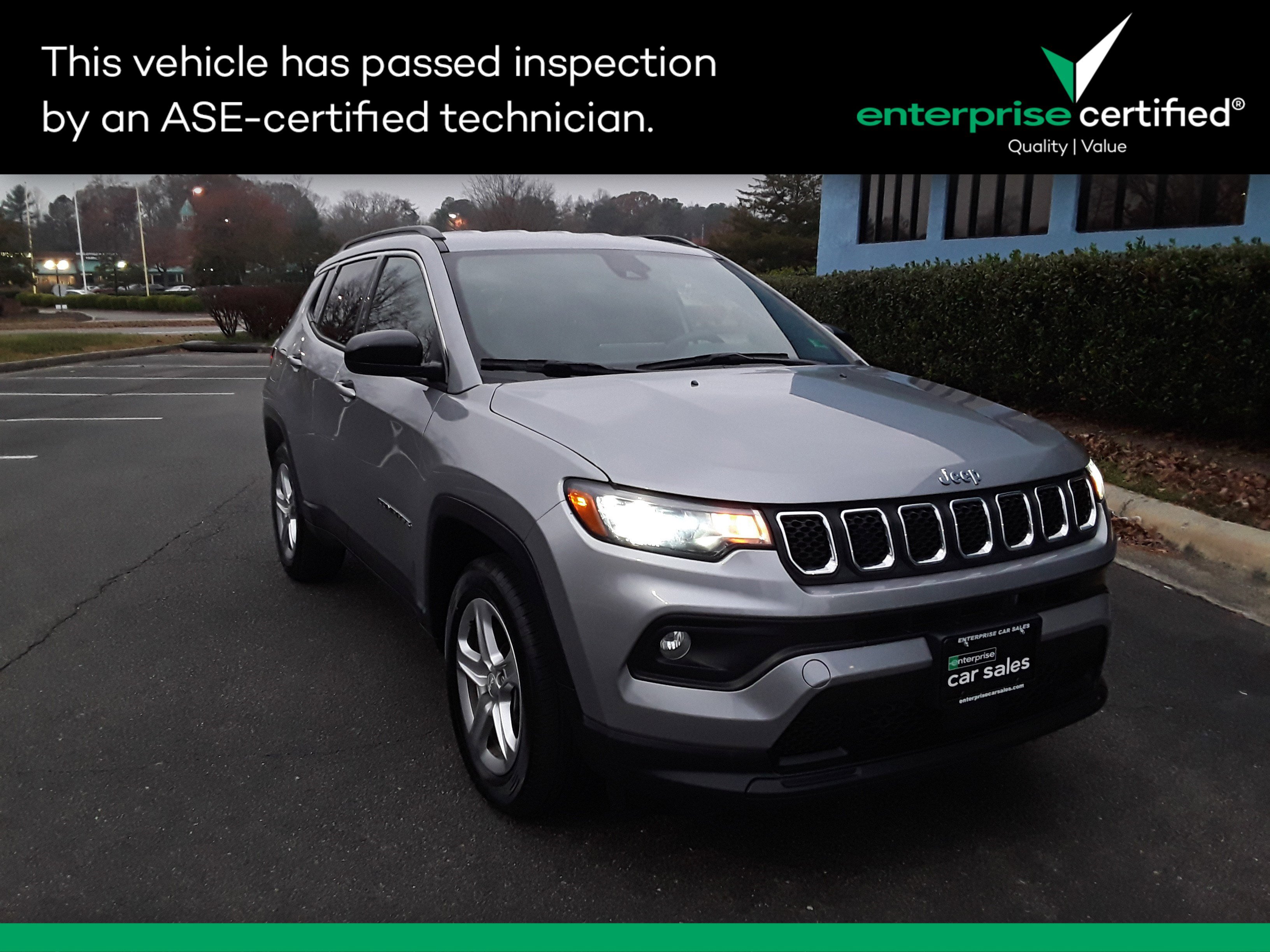 2024 Jeep Compass Latitude's photo