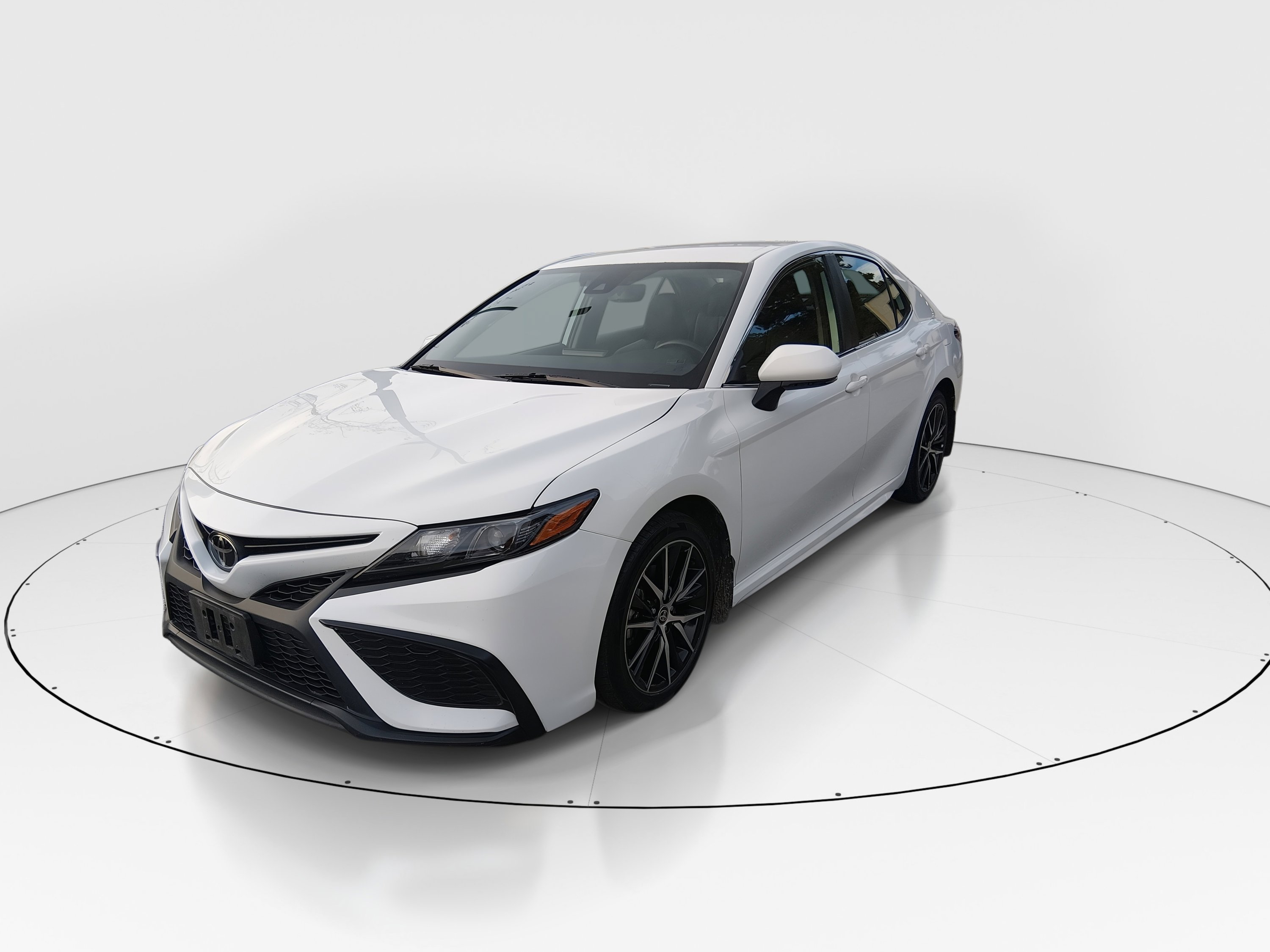 Image of Used 2023 Toyota Camry SE Auto