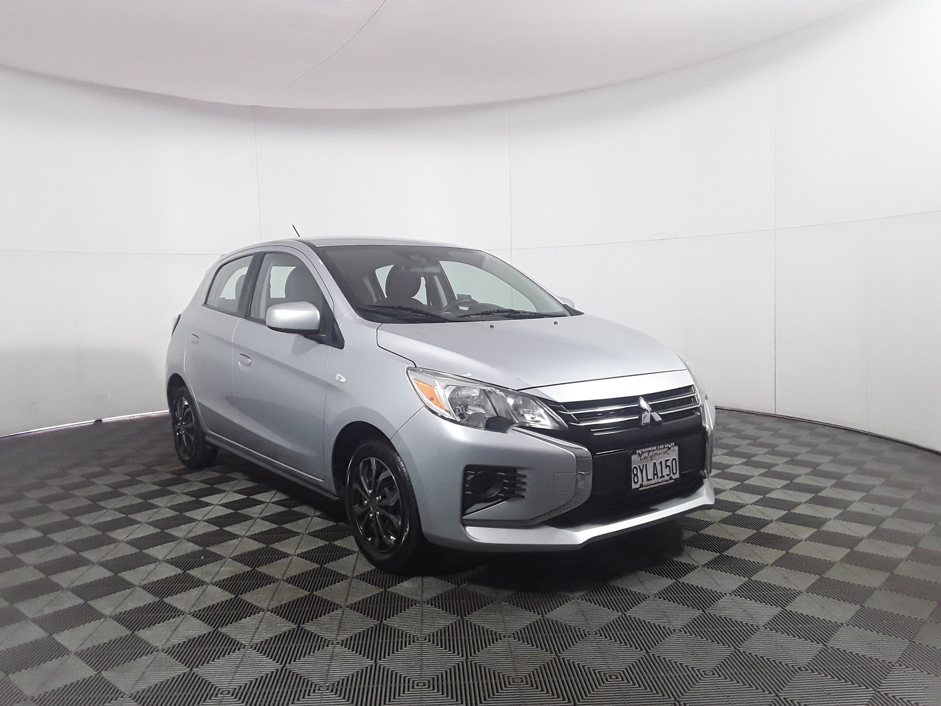 2022 Mitsubishi Mirage ES's photo