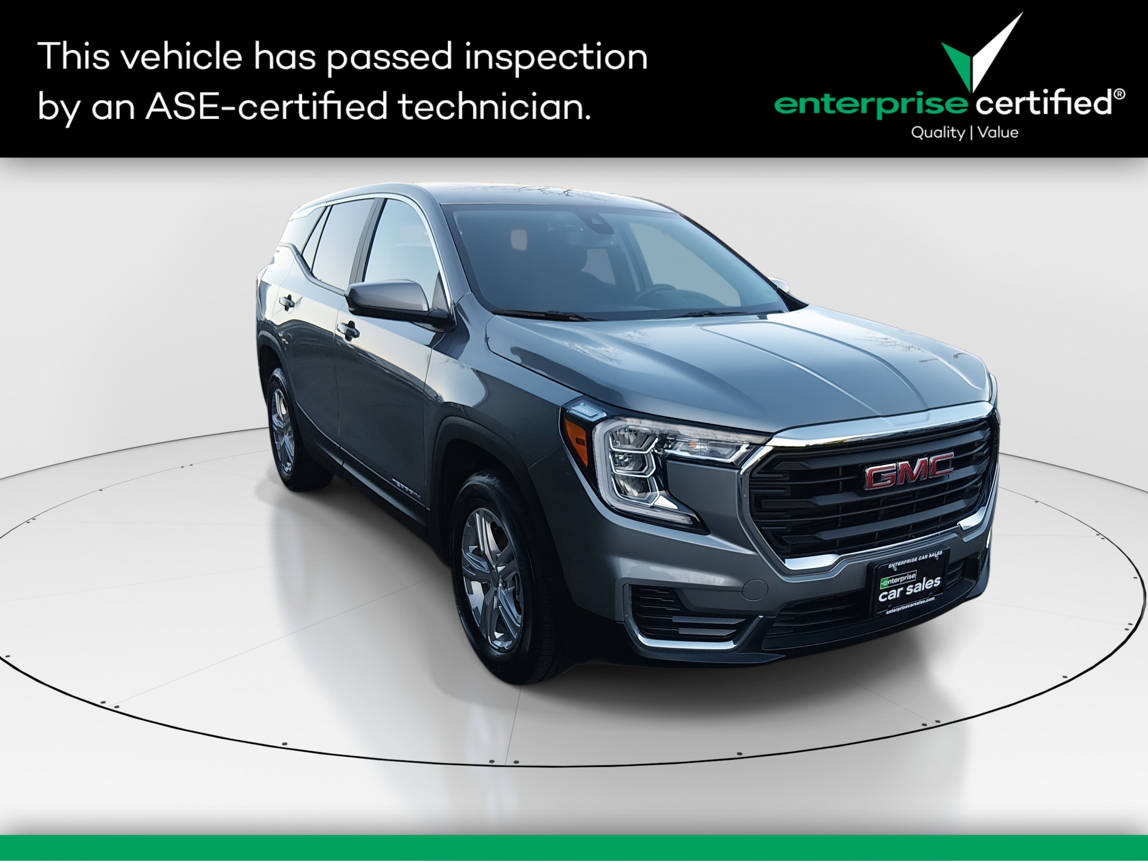 2024 GMC Terrain SLE's photo
