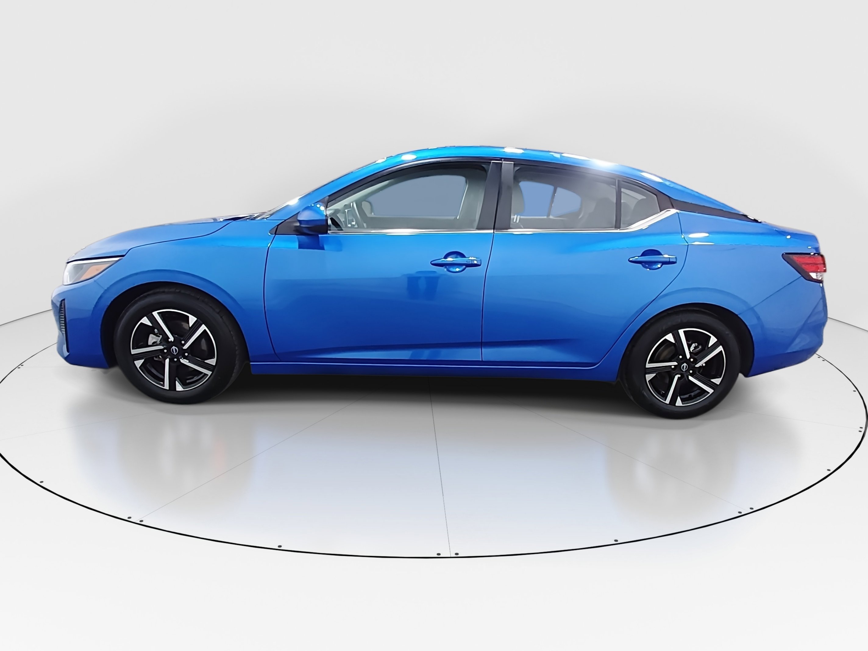 Image of Used 2024 Nissan Sentra SV CVT