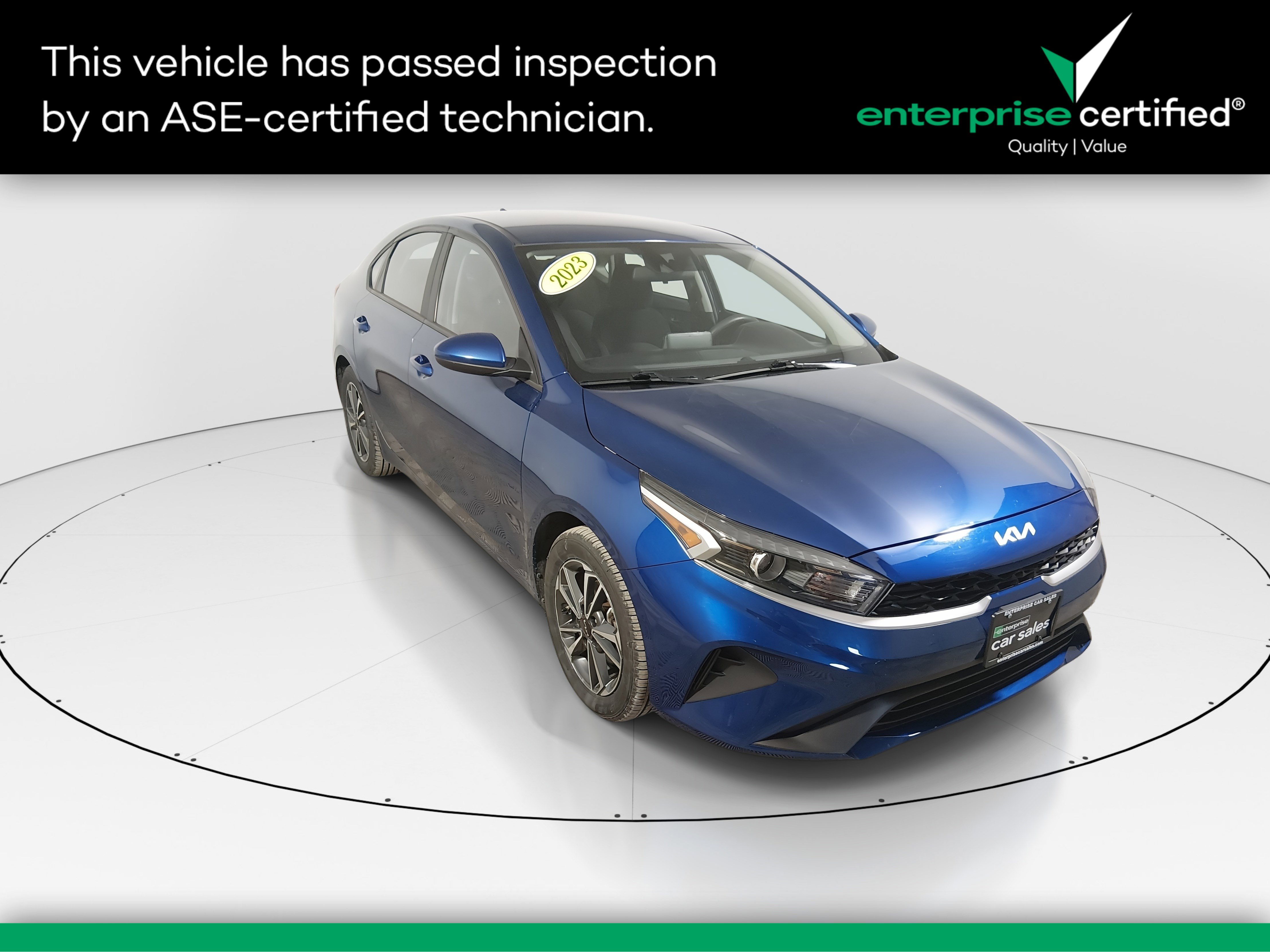 Used 2023 Kia Forte LXS IVT