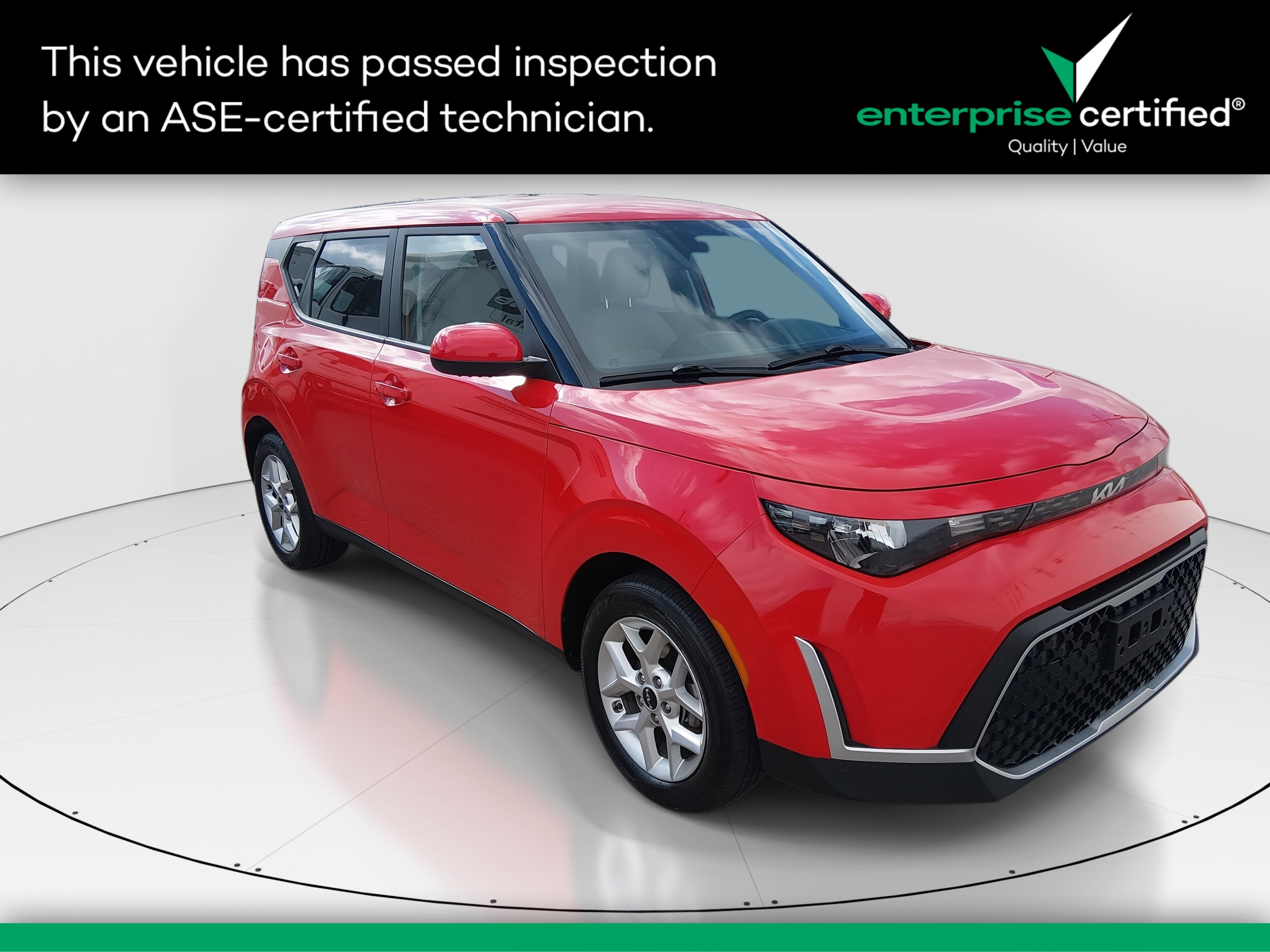 2023 Kia Soul LX's photo