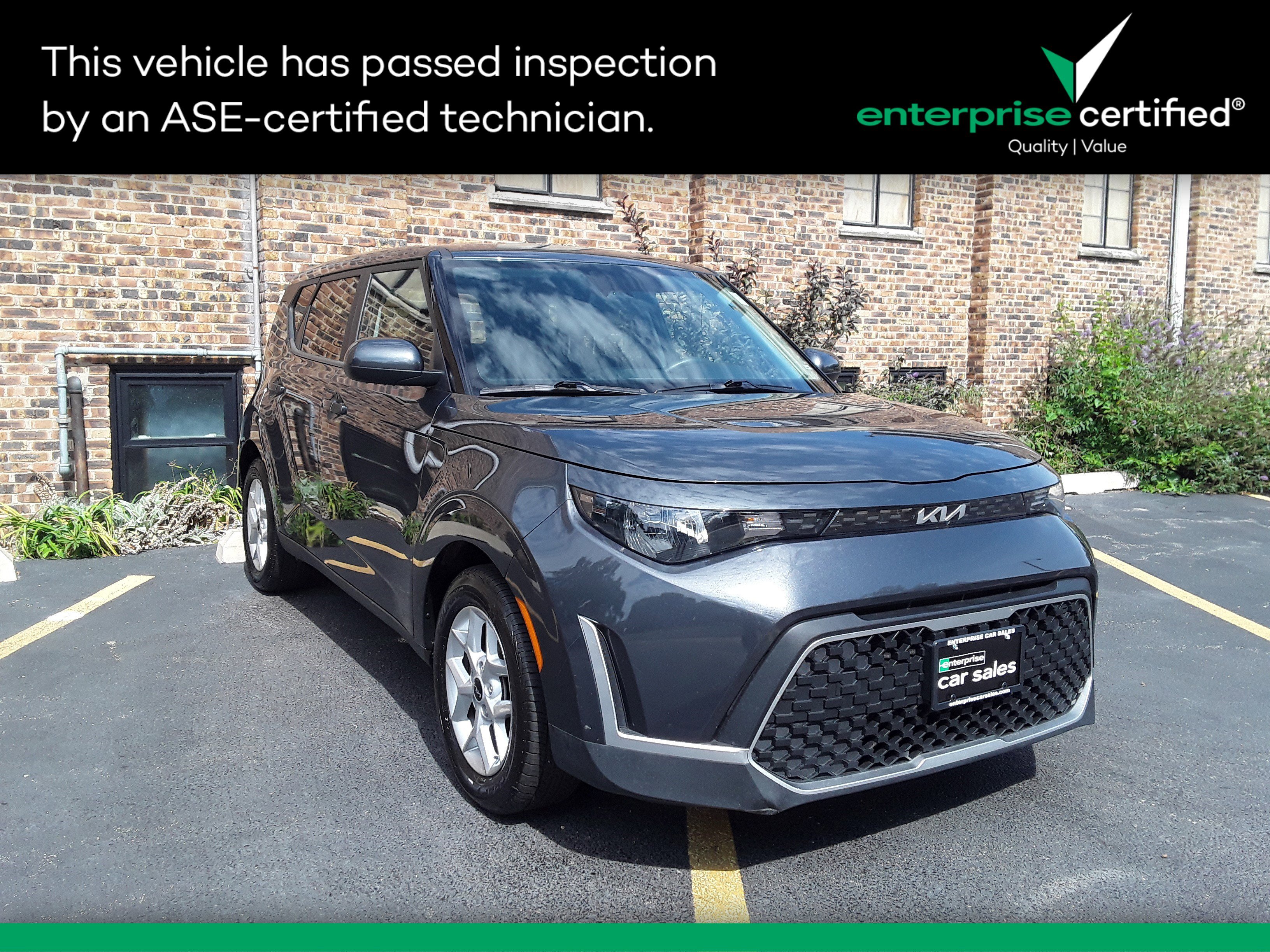 Used 2023 Kia Soul LX IVT