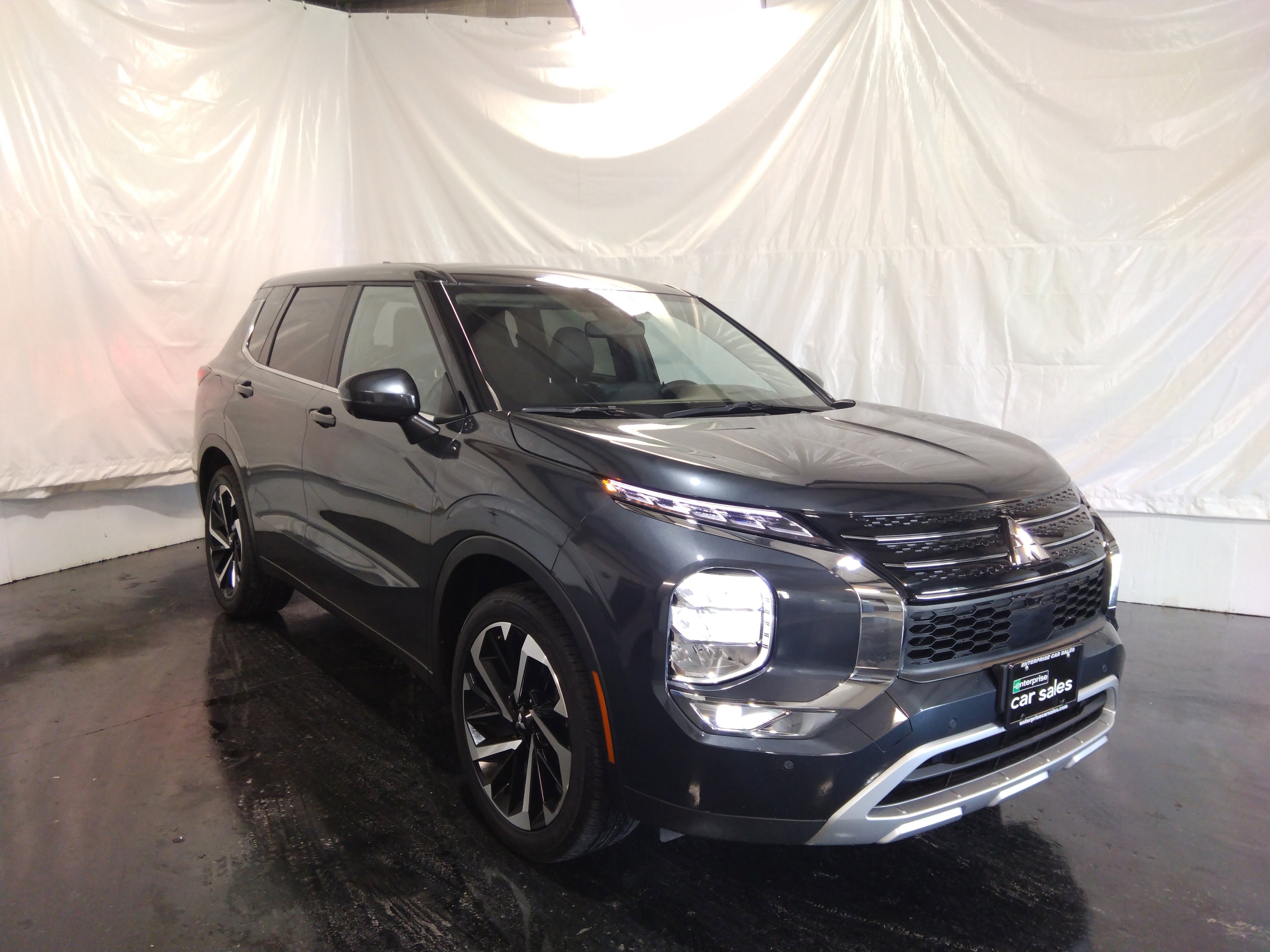 2024 Mitsubishi Outlander SE FWD