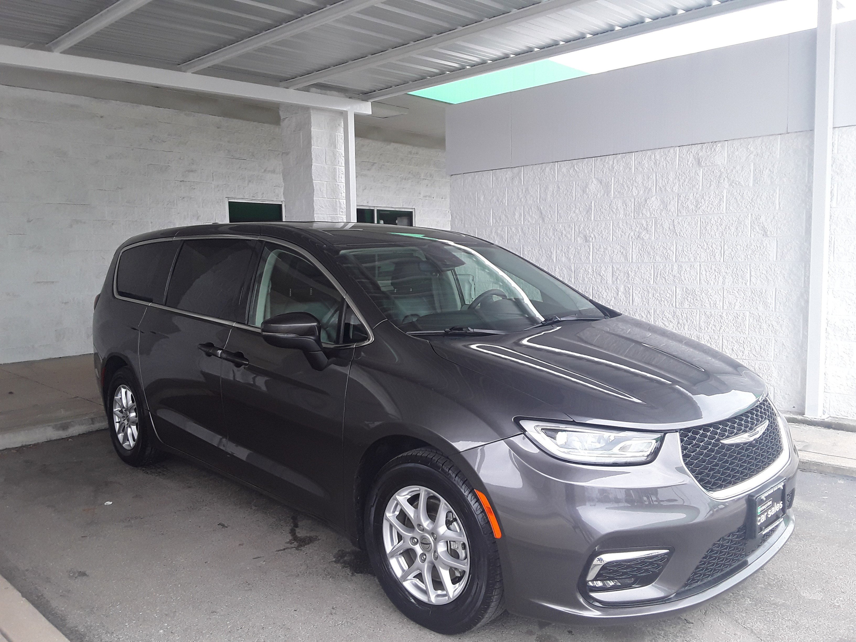 2023 Chrysler Pacifica Touring L FWD