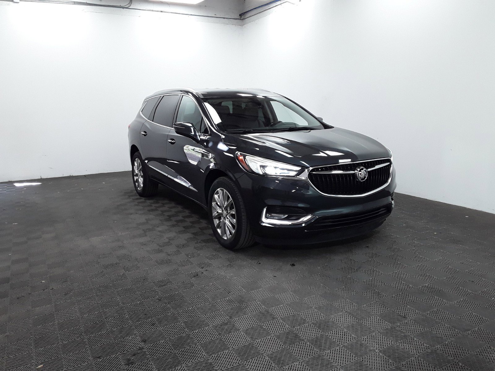 2019 Buick Enclave FWD 4dr Essence