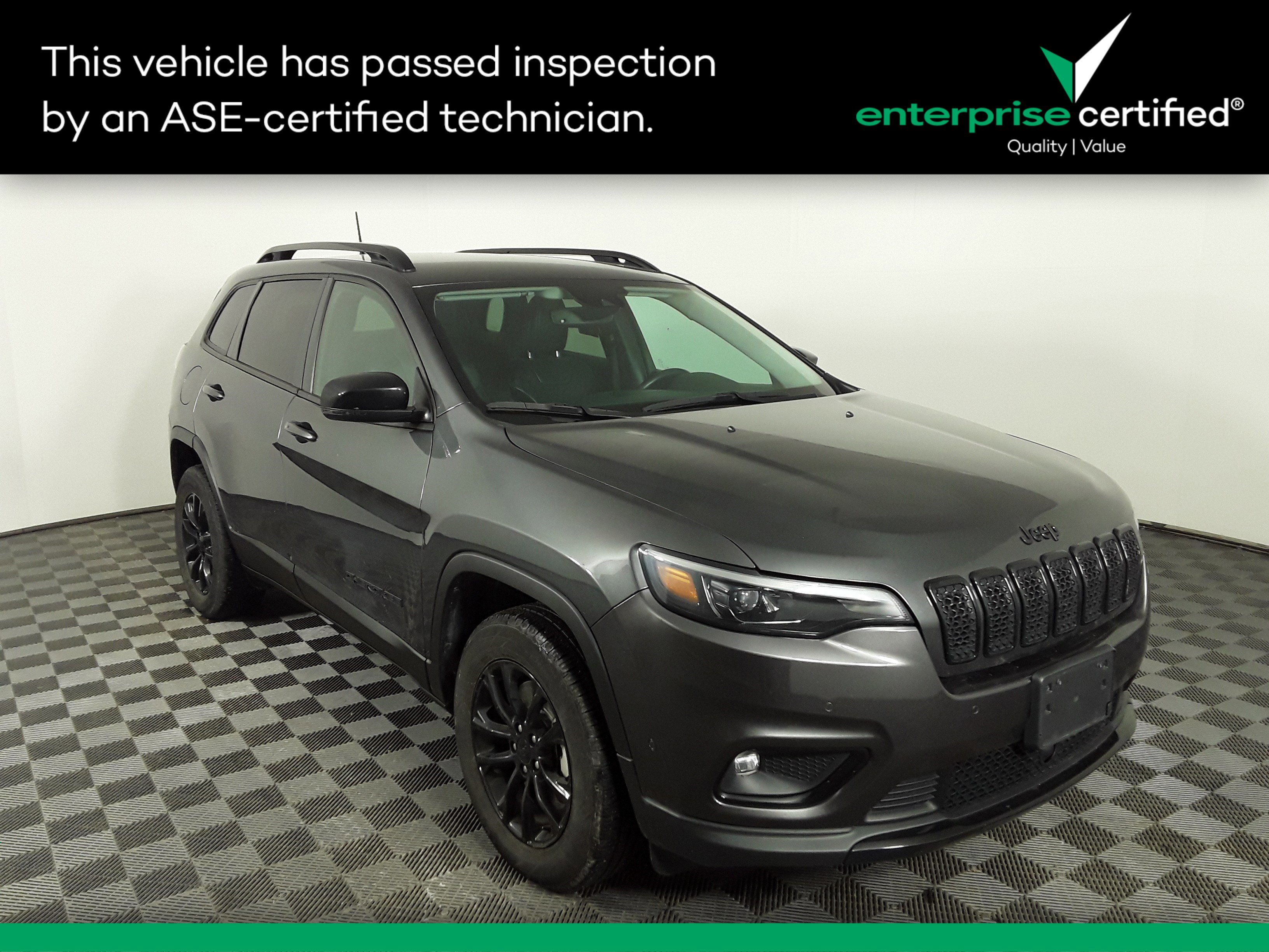 2023 Jeep Cherokee Altitude Lux's photo