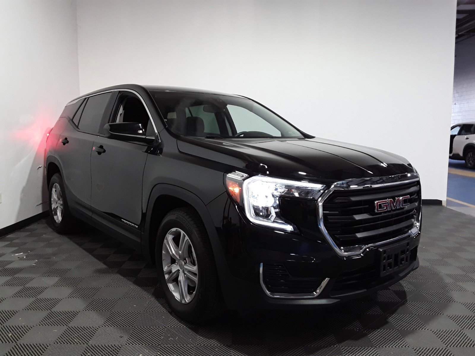 2024 GMC Terrain AWD 4dr SLE