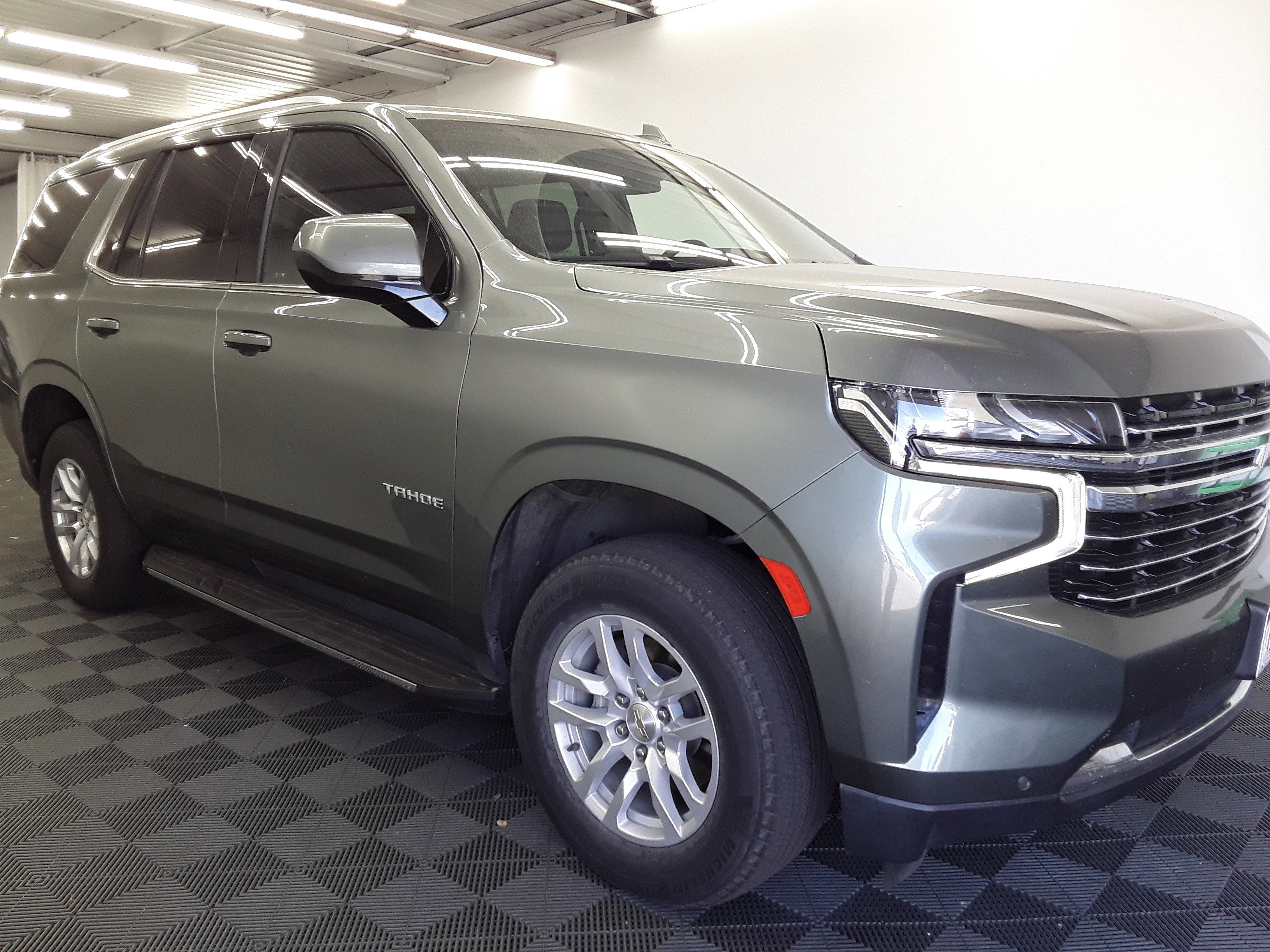2023 Chevrolet Tahoe 4WD 4dr LT