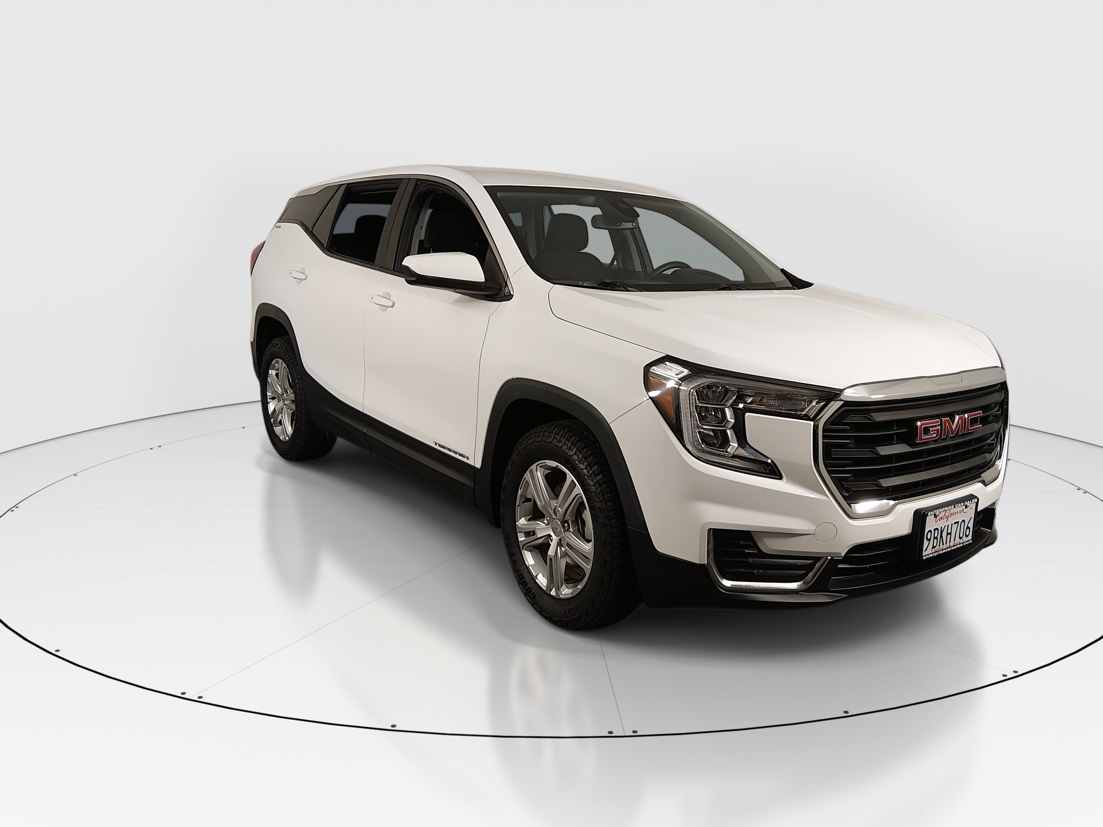 2022 GMC Terrain SLE's photo