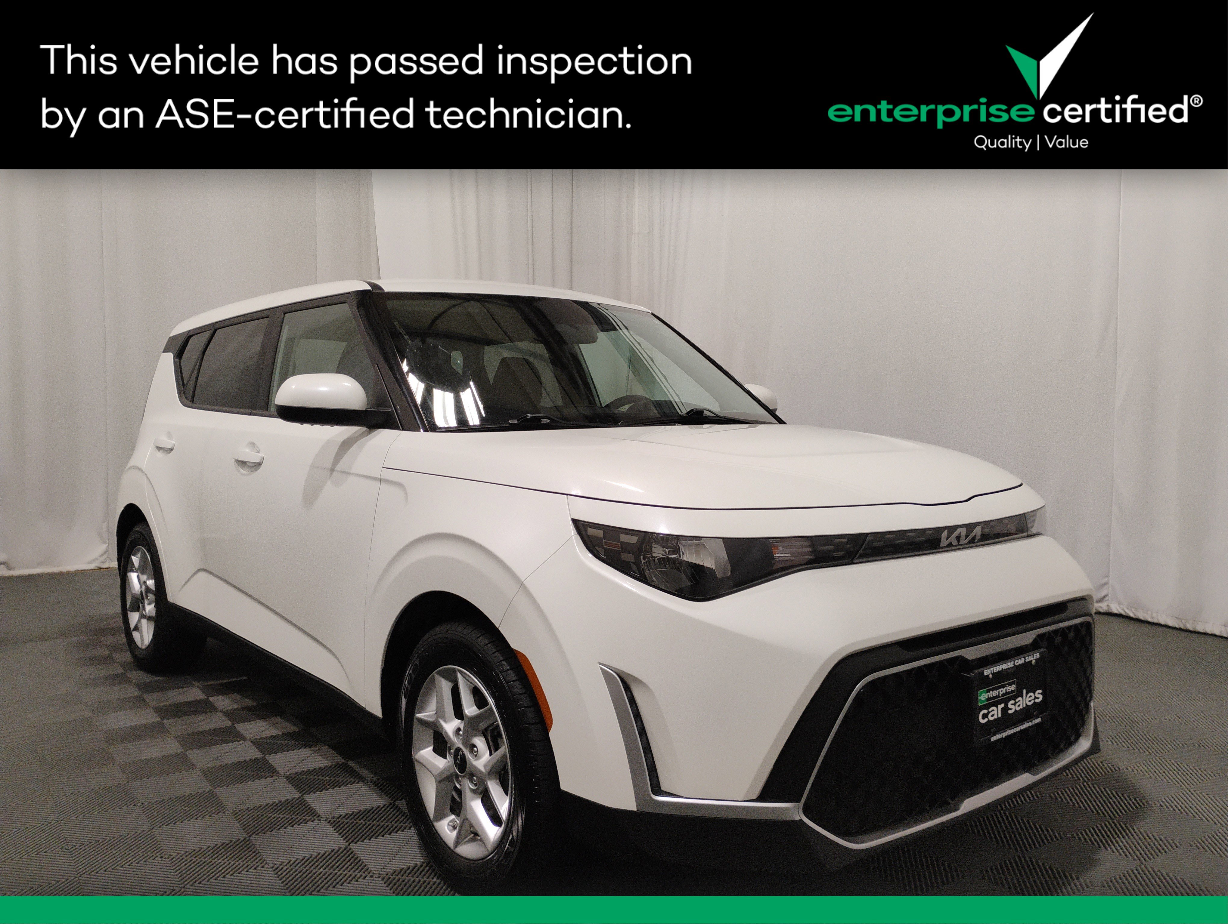 Used 2023 Kia Soul LX IVT