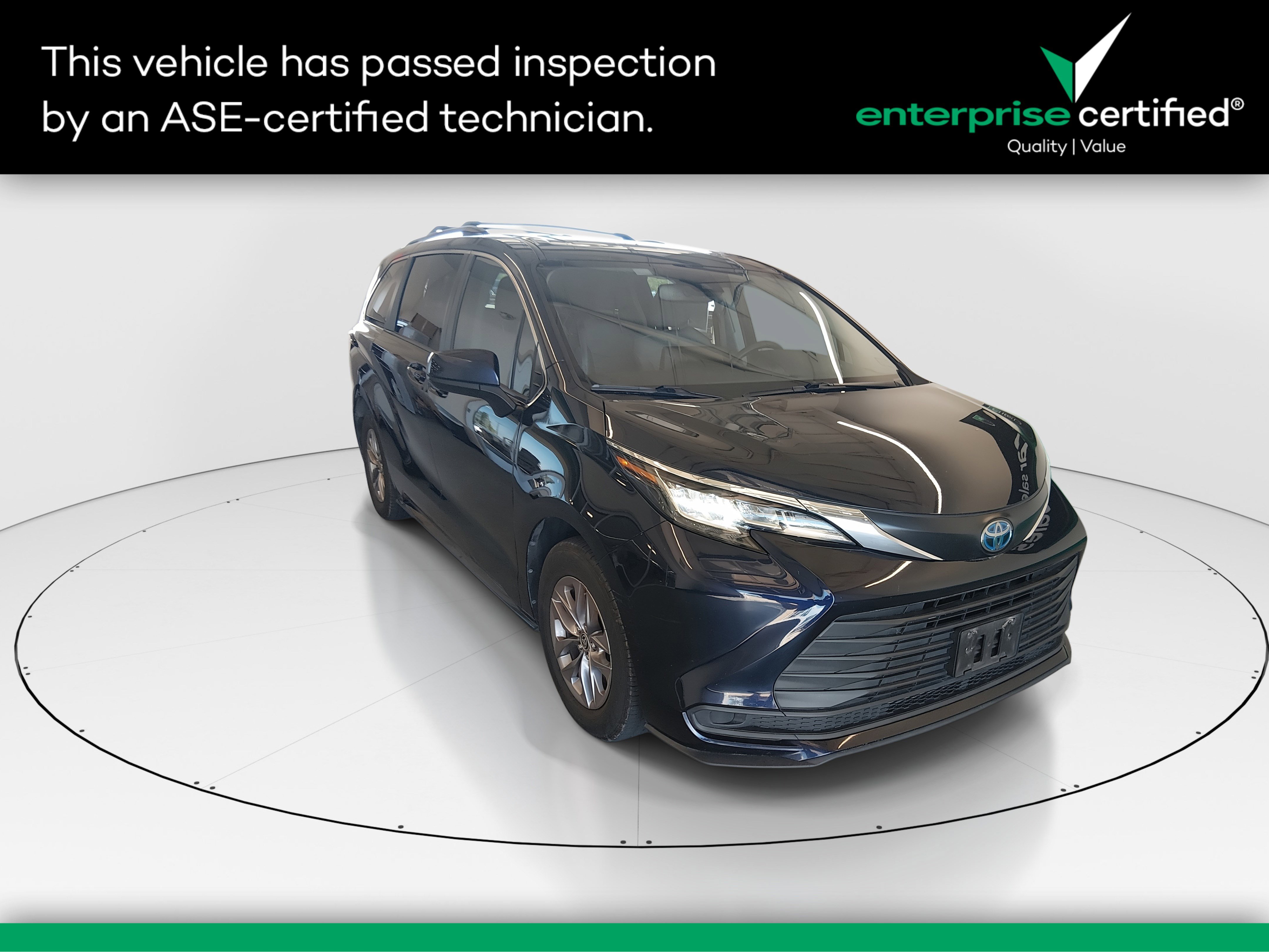 Used 2023 Toyota Sienna LE FWD 8-Passenger