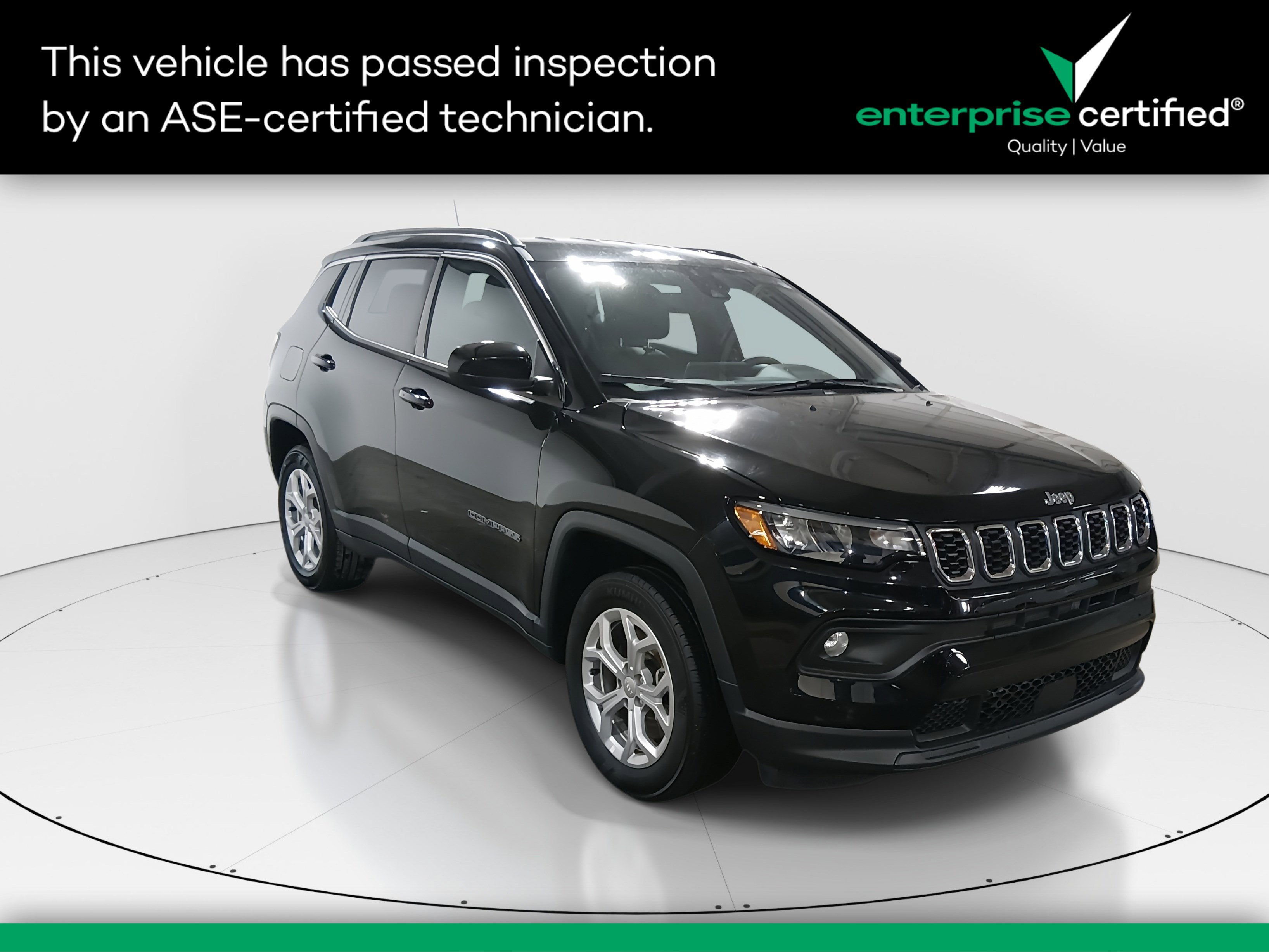 2024 Jeep Compass Latitude's photo
