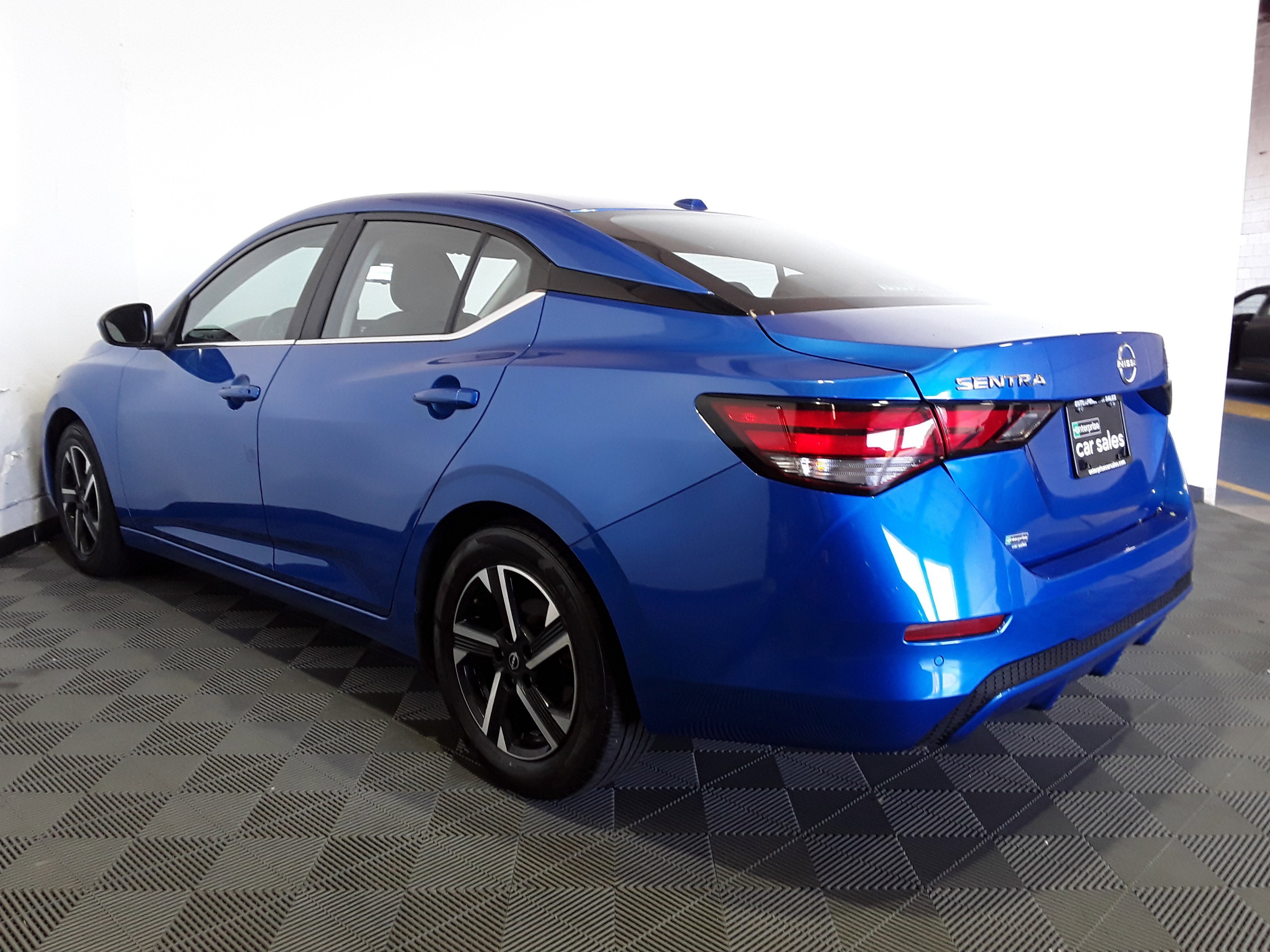 Image of Used 2024 Nissan Sentra SV CVT