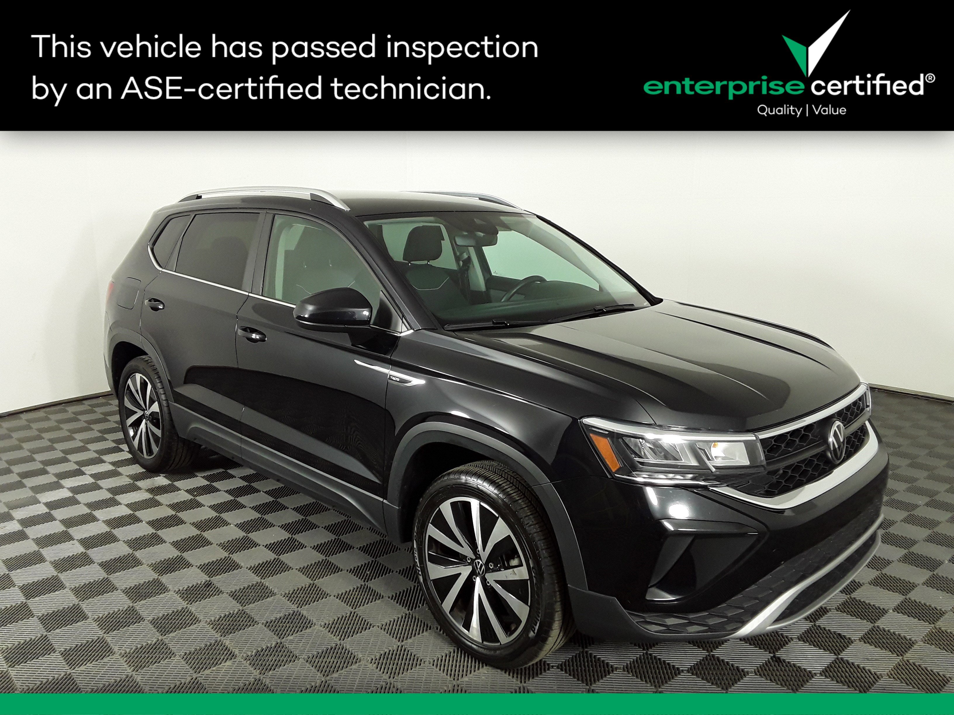 2024 Volkswagen Taos SE