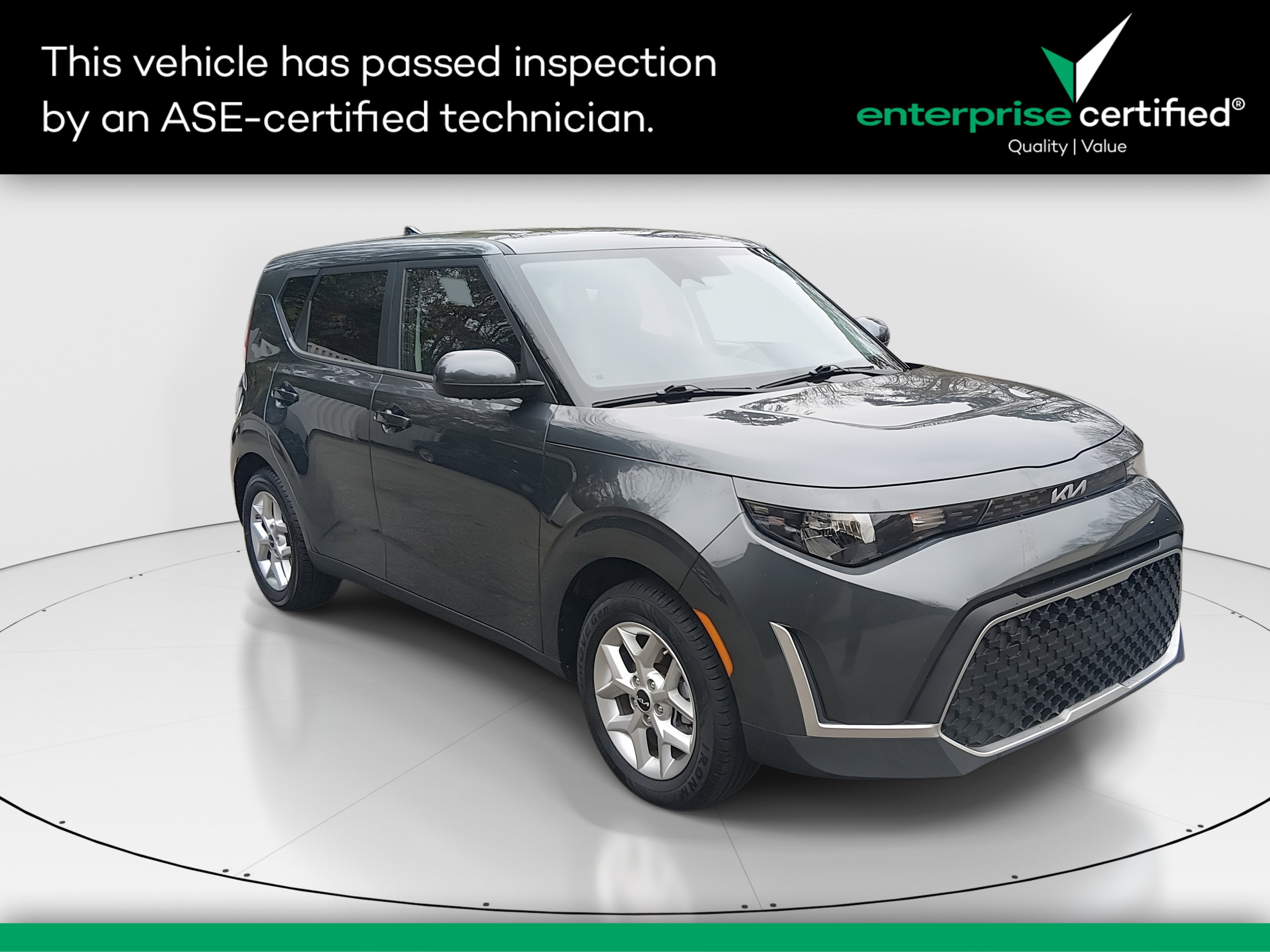 2024 Kia Soul LX's photo