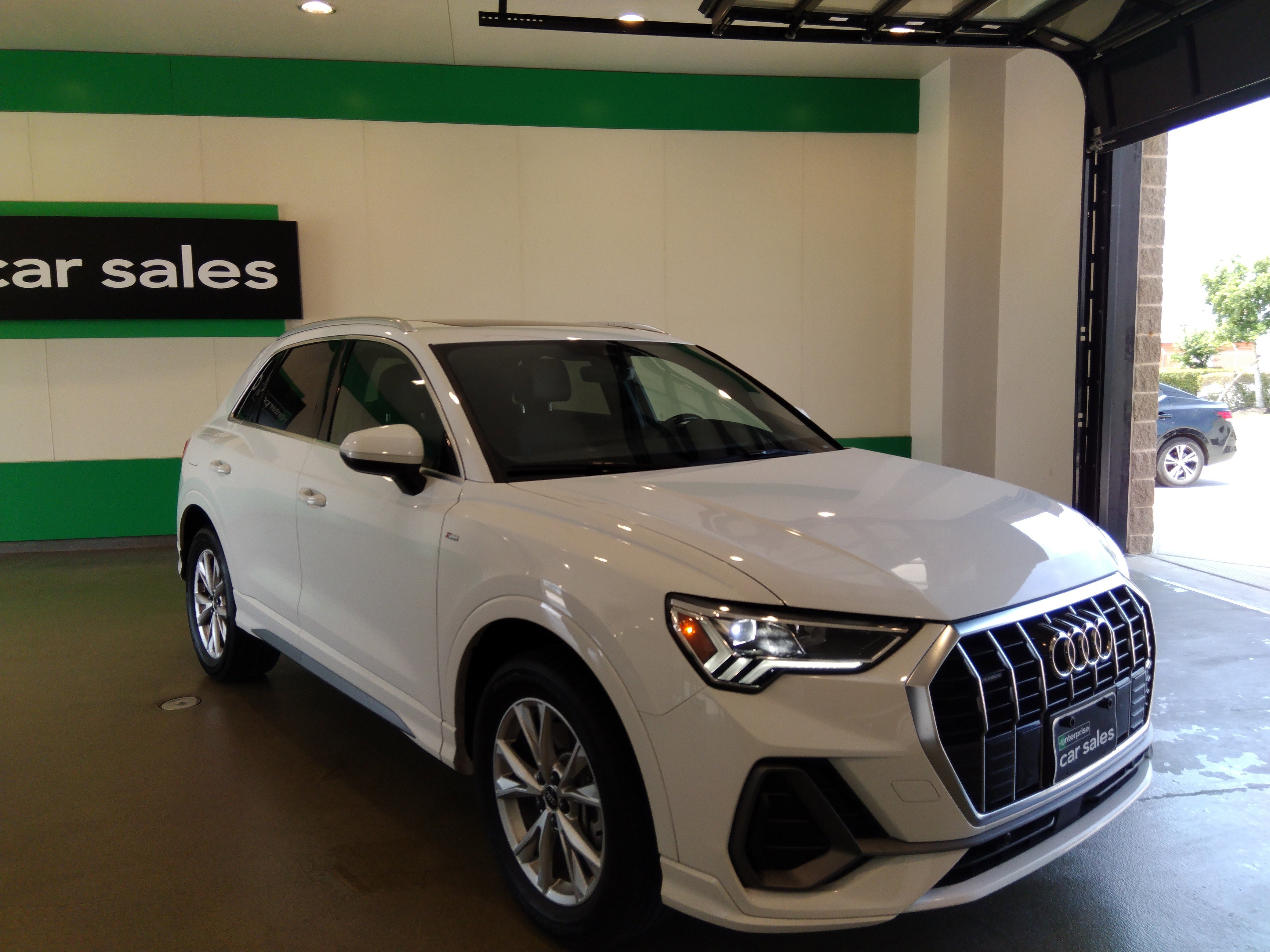 2023 Audi Q3 S line Premium 45 TFSI quattro