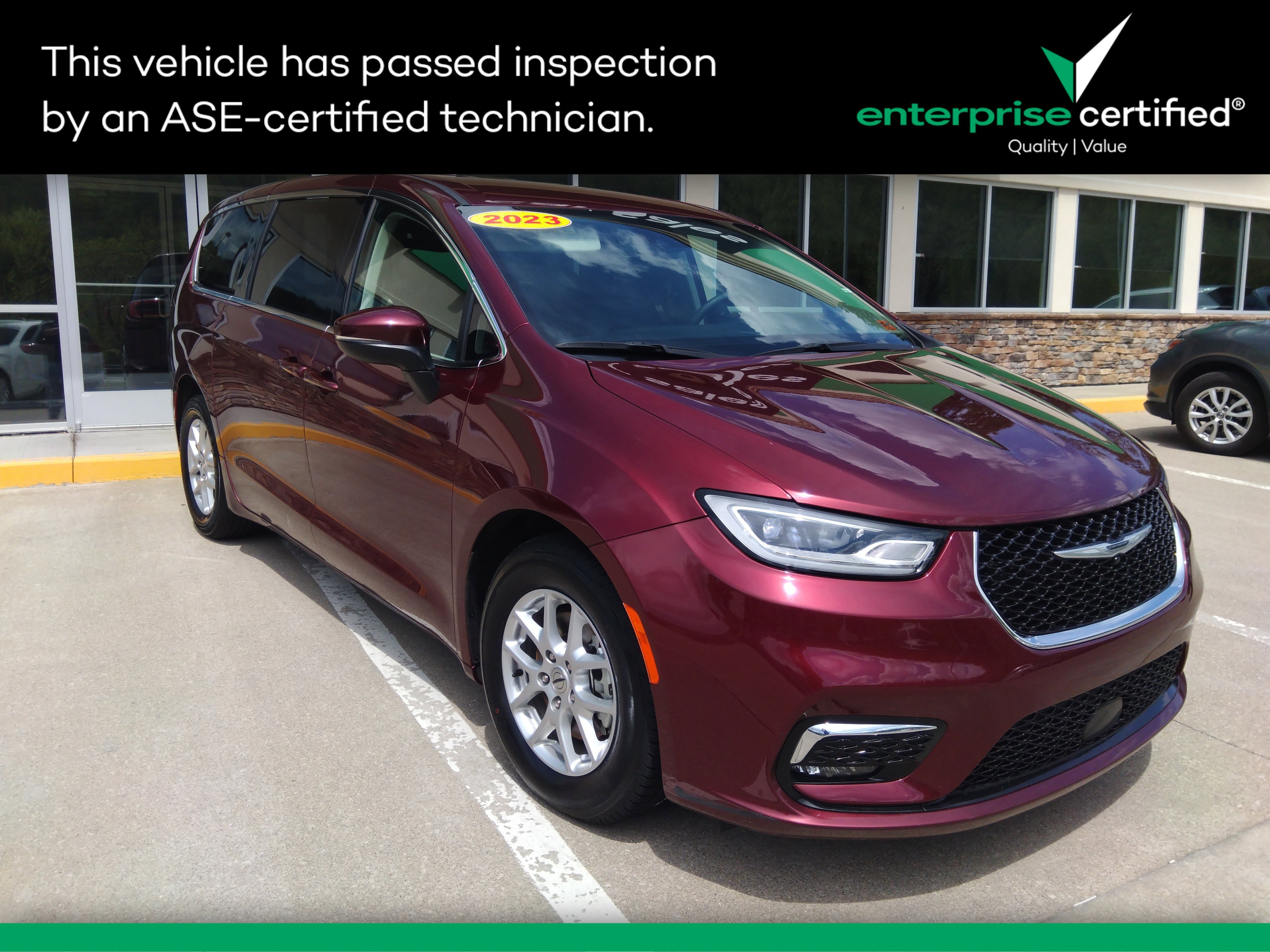 2023 Chrysler Pacifica Touring L FWD