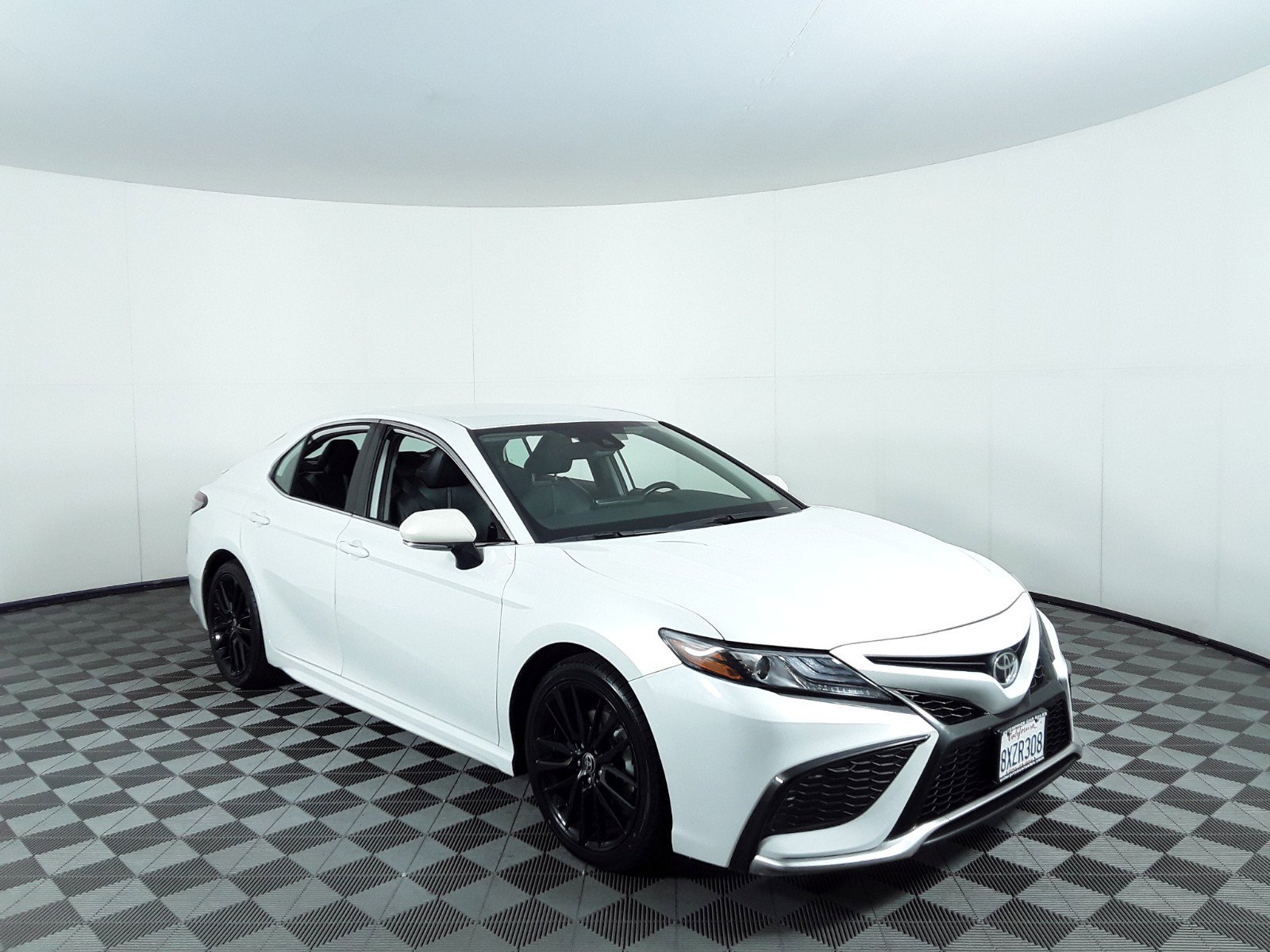 2022 Toyota Camry XSE Auto