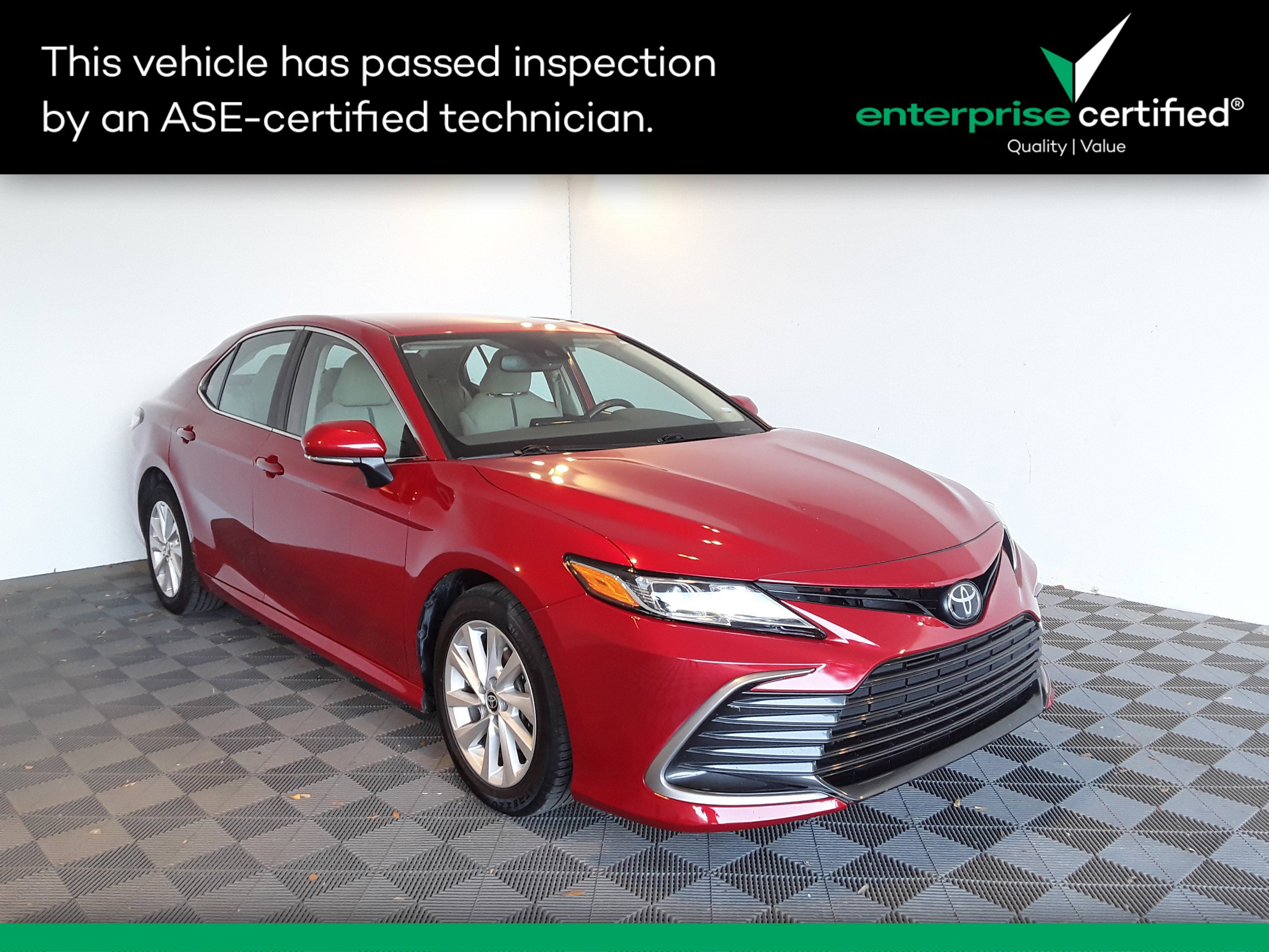 2023 Toyota Camry LE Auto