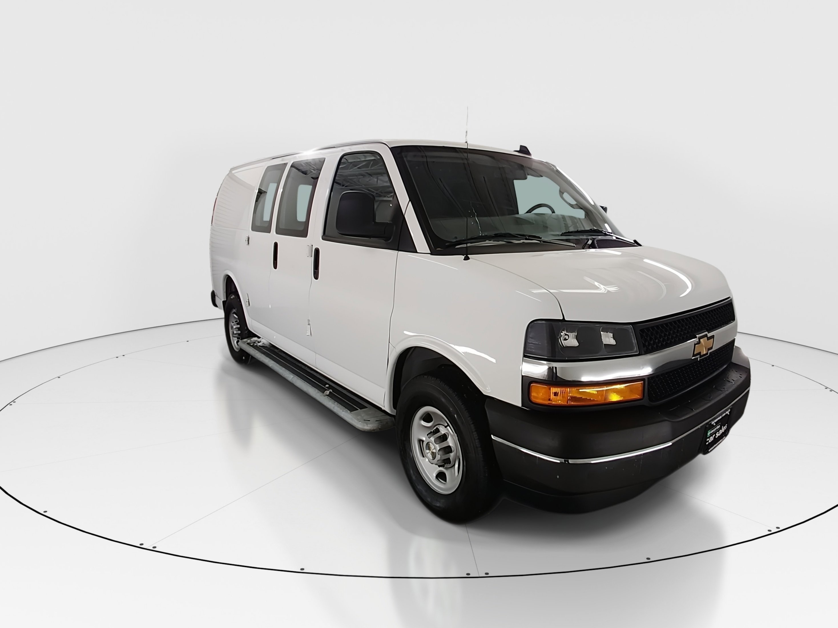 2024 Chevrolet Express Cargo Work Van's photo