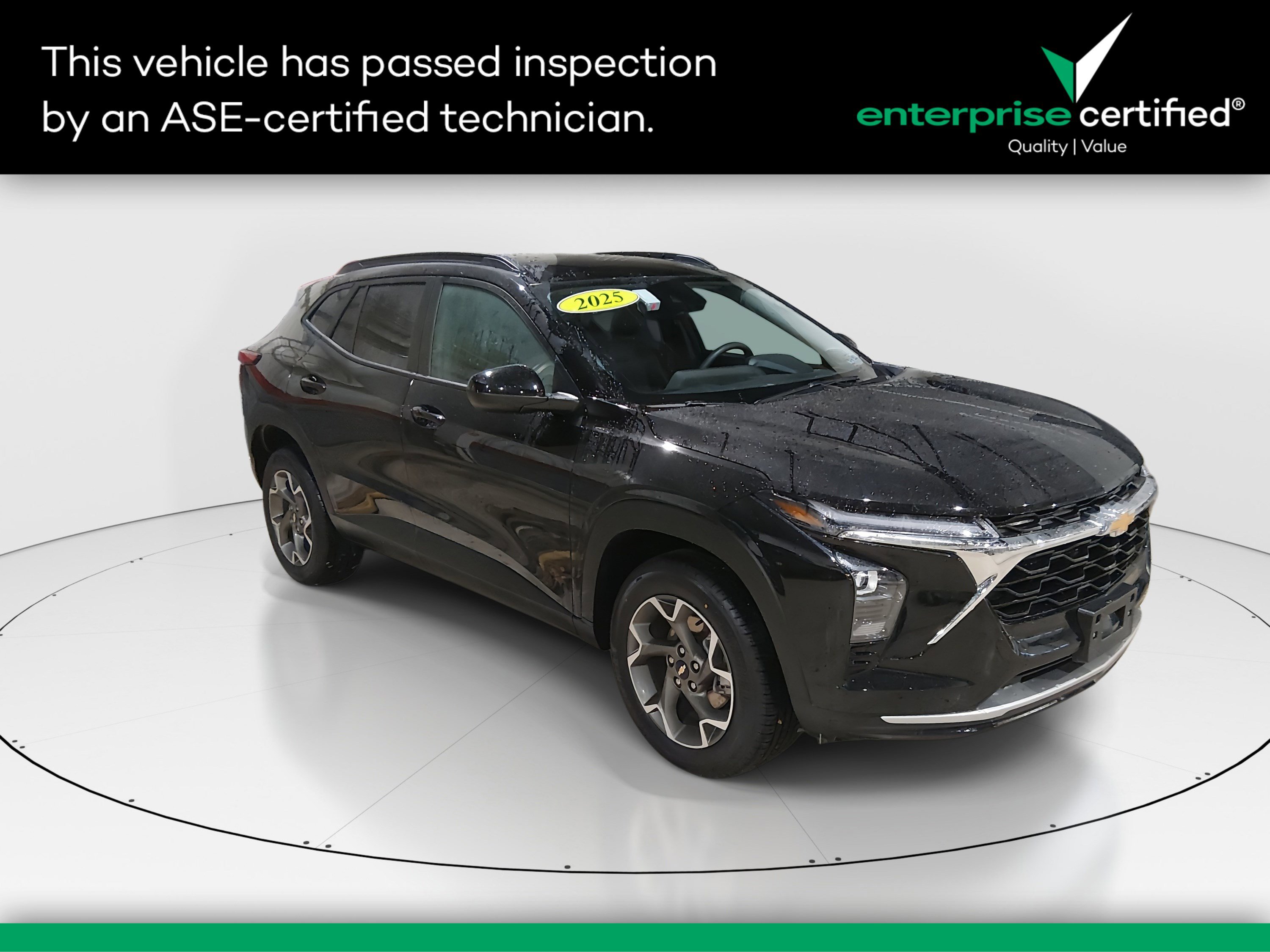 2025 Chevrolet Trax LT's photo