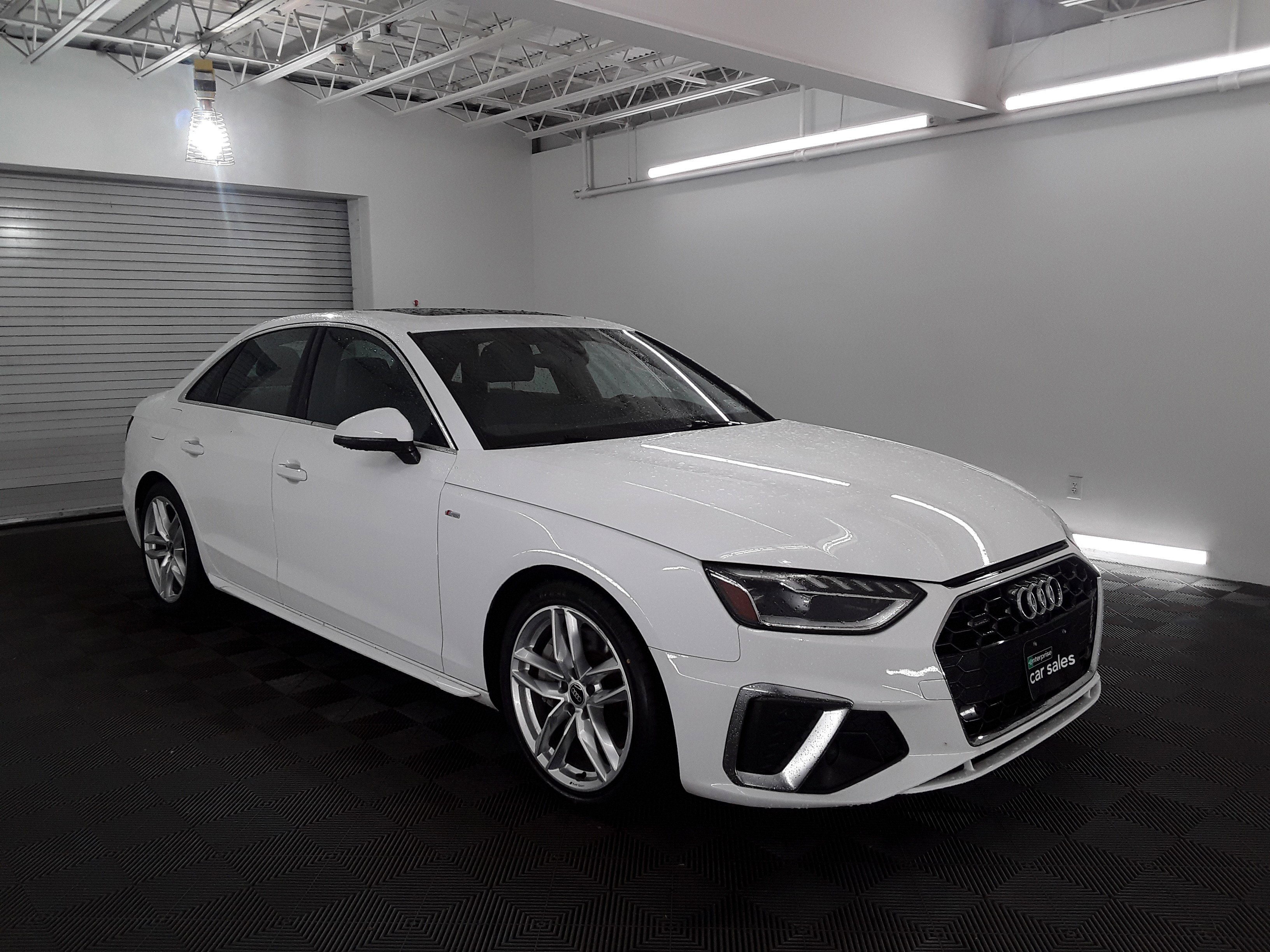 2023 Audi A4 Sedan S line Premium Plus 45 TFSI quattro