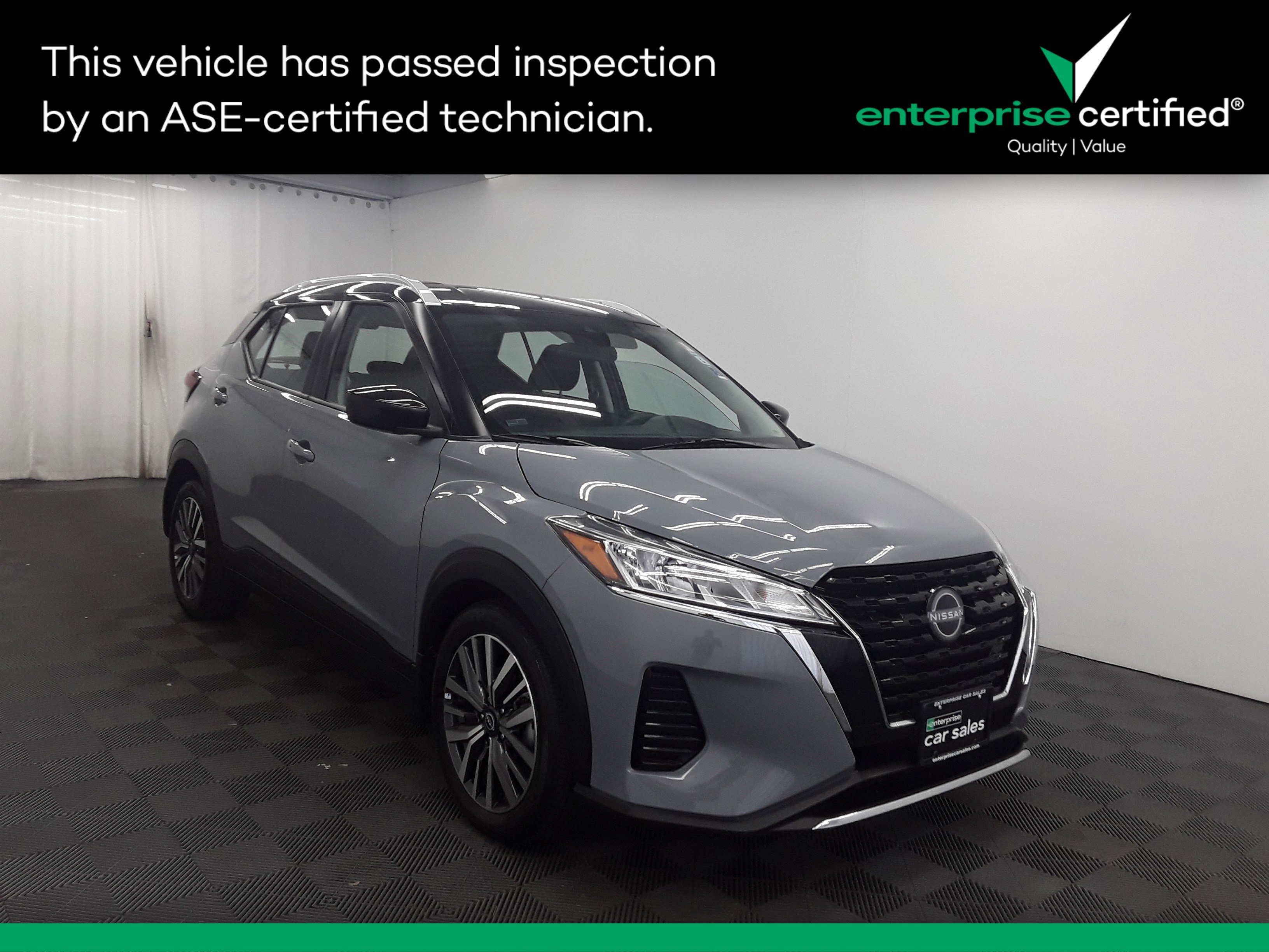 Used 2023 Nissan Kicks SV FWD